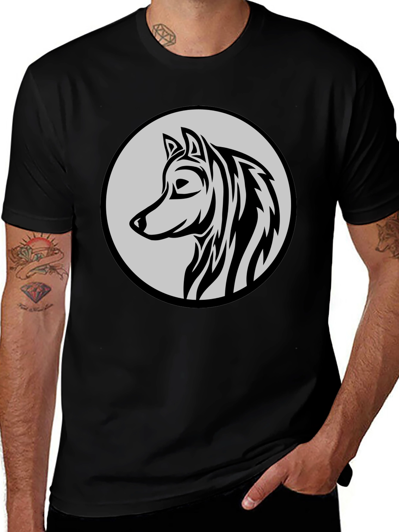 Black Wolf Graphic Tee - Stylish Menswear