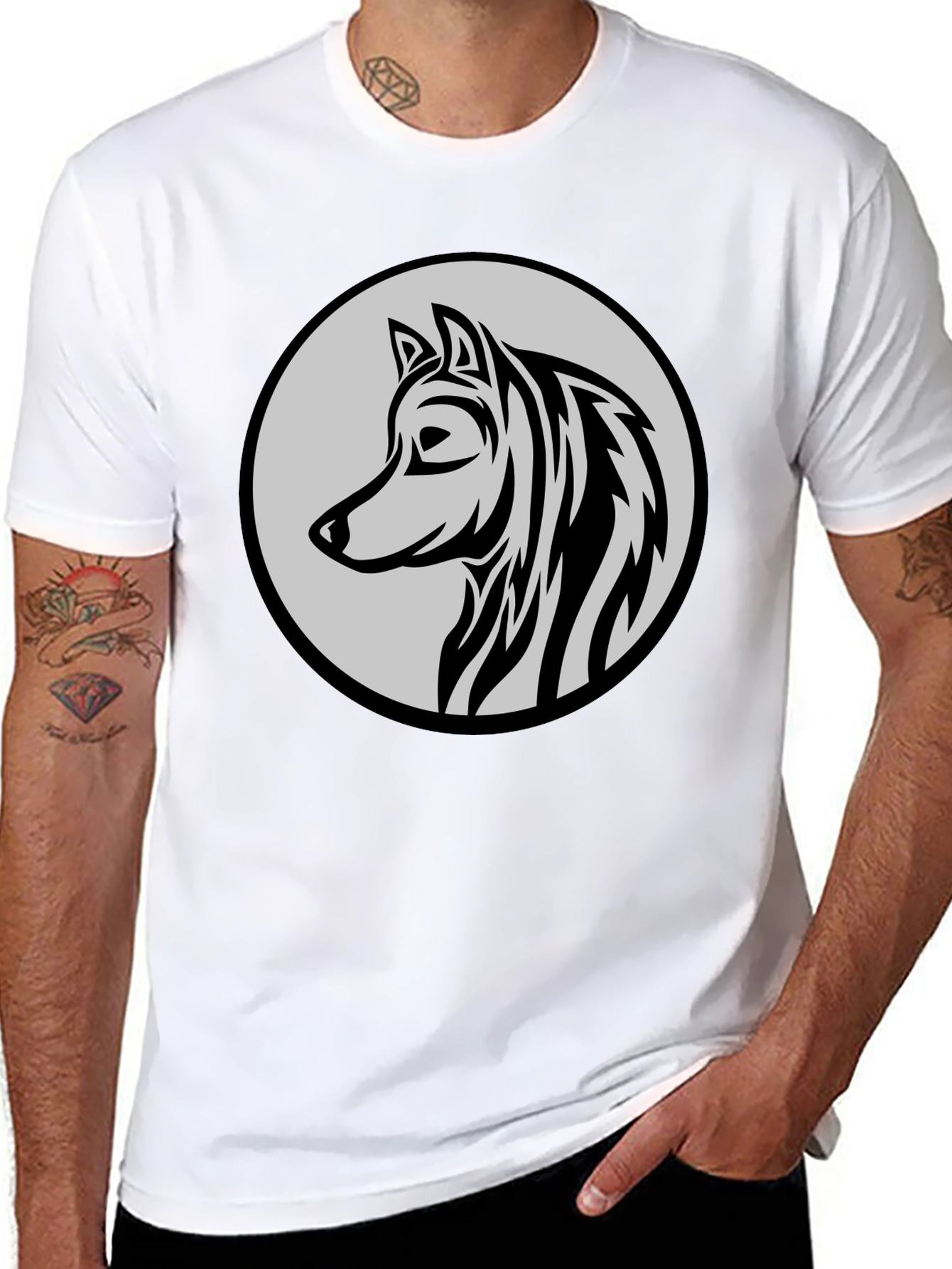 Black Wolf Graphic Tee - Stylish Menswear