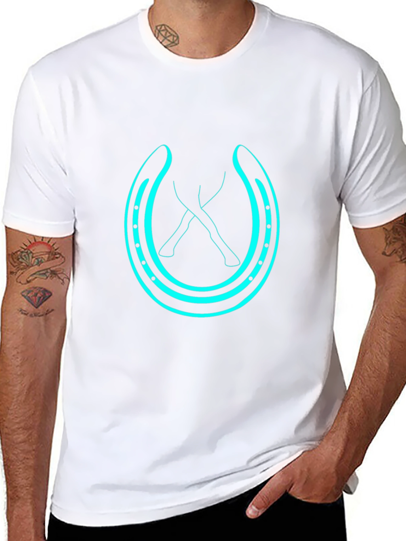 Lucky Horseshoe Graphic Tee - Black