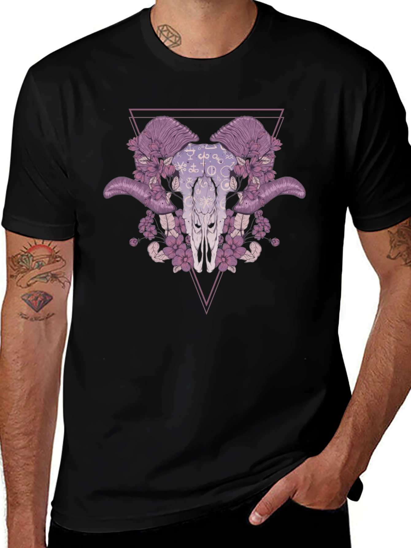 Floral Ram Skull Graphic Tee - Edgy Style