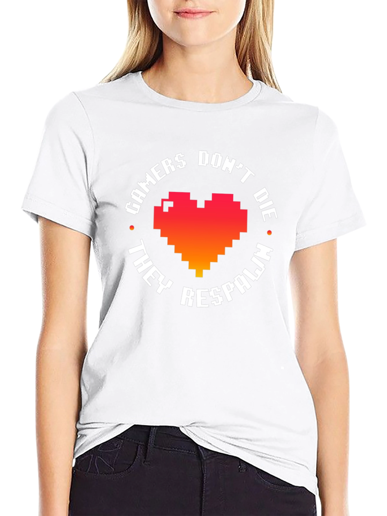 Gamers Dont Die They Respawn - Pixel Heart T-Shirt