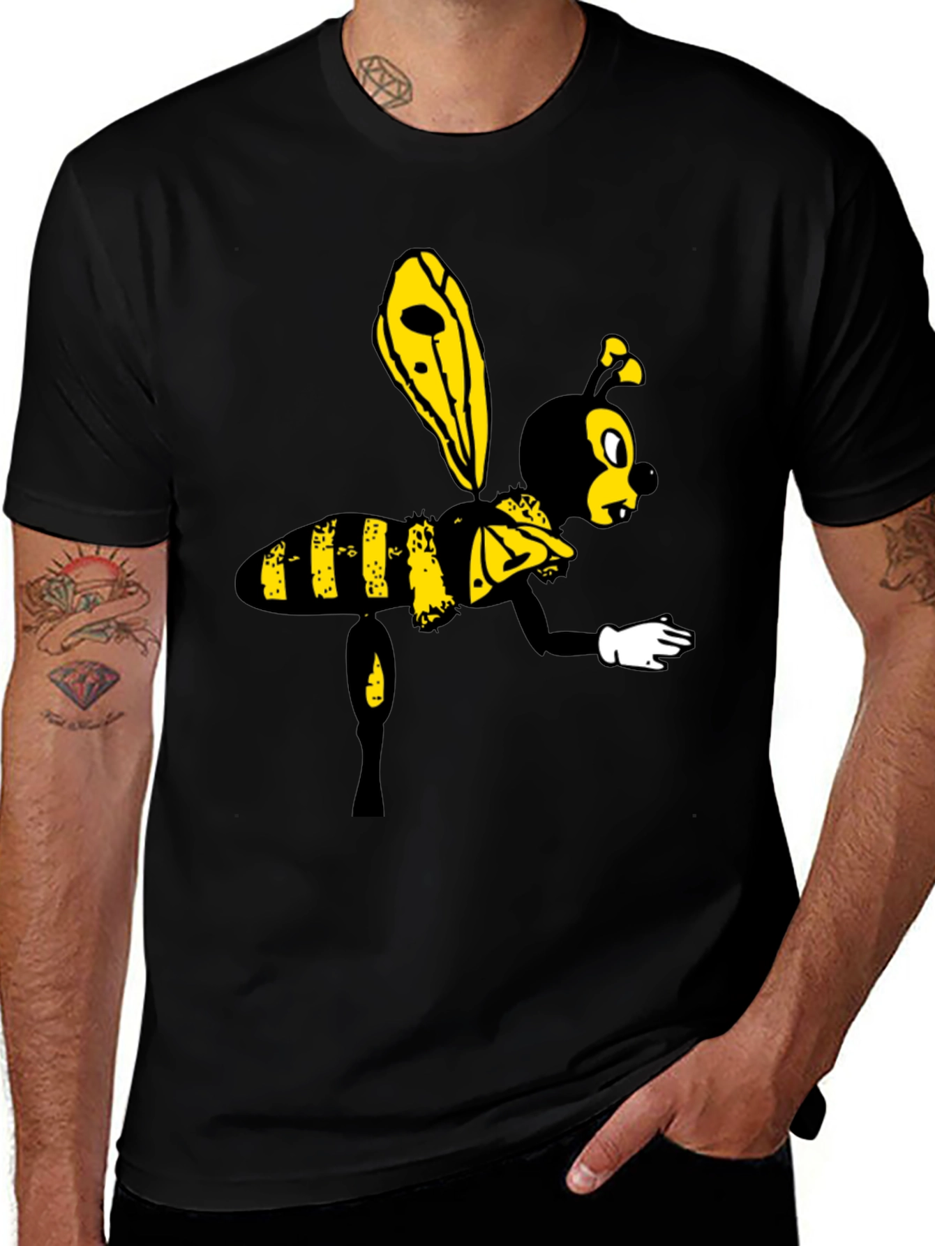 Cartoon Bee Graphic Black T-Shirt