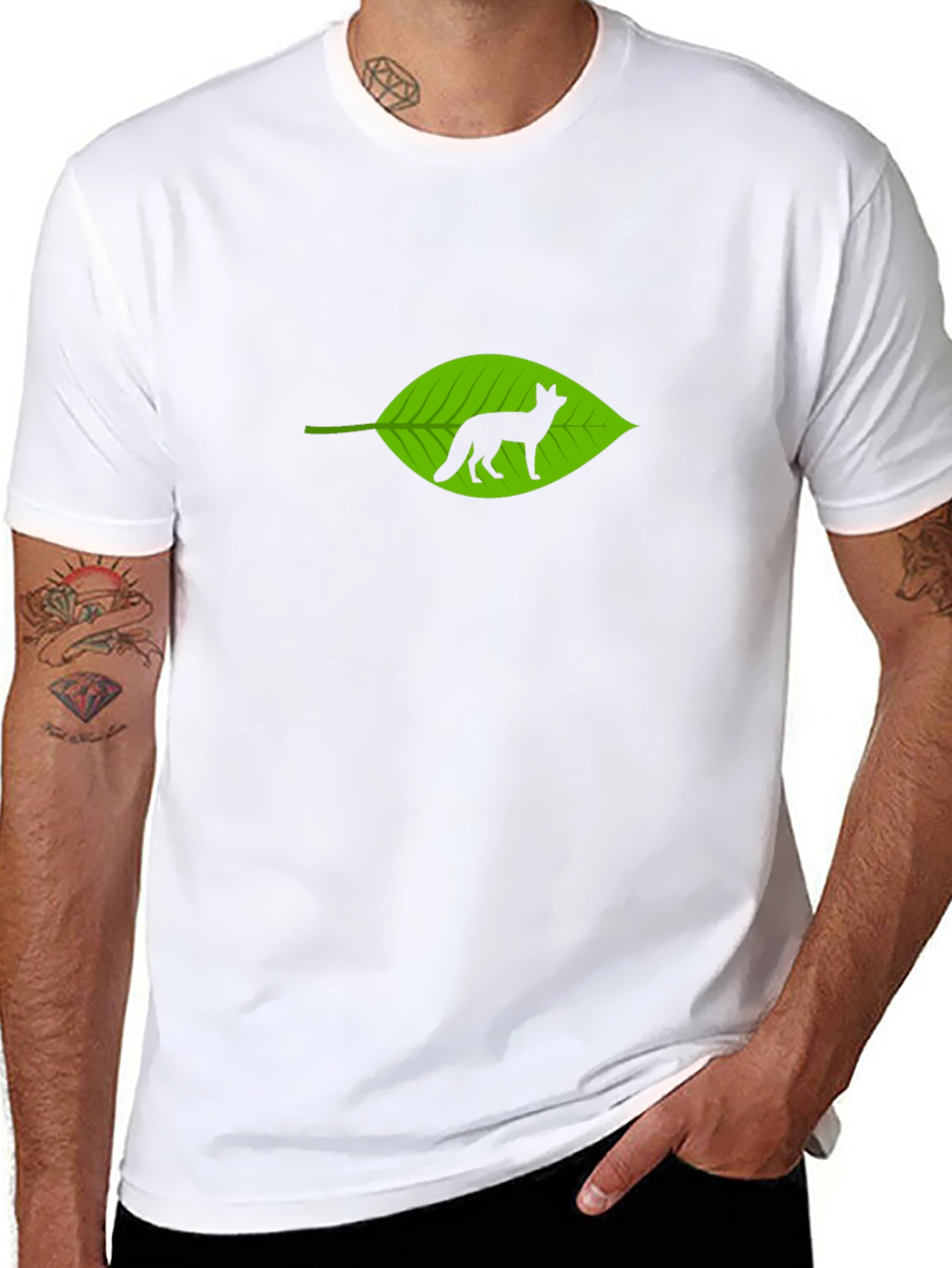 Fox in Leaf Graphic T-Shirt