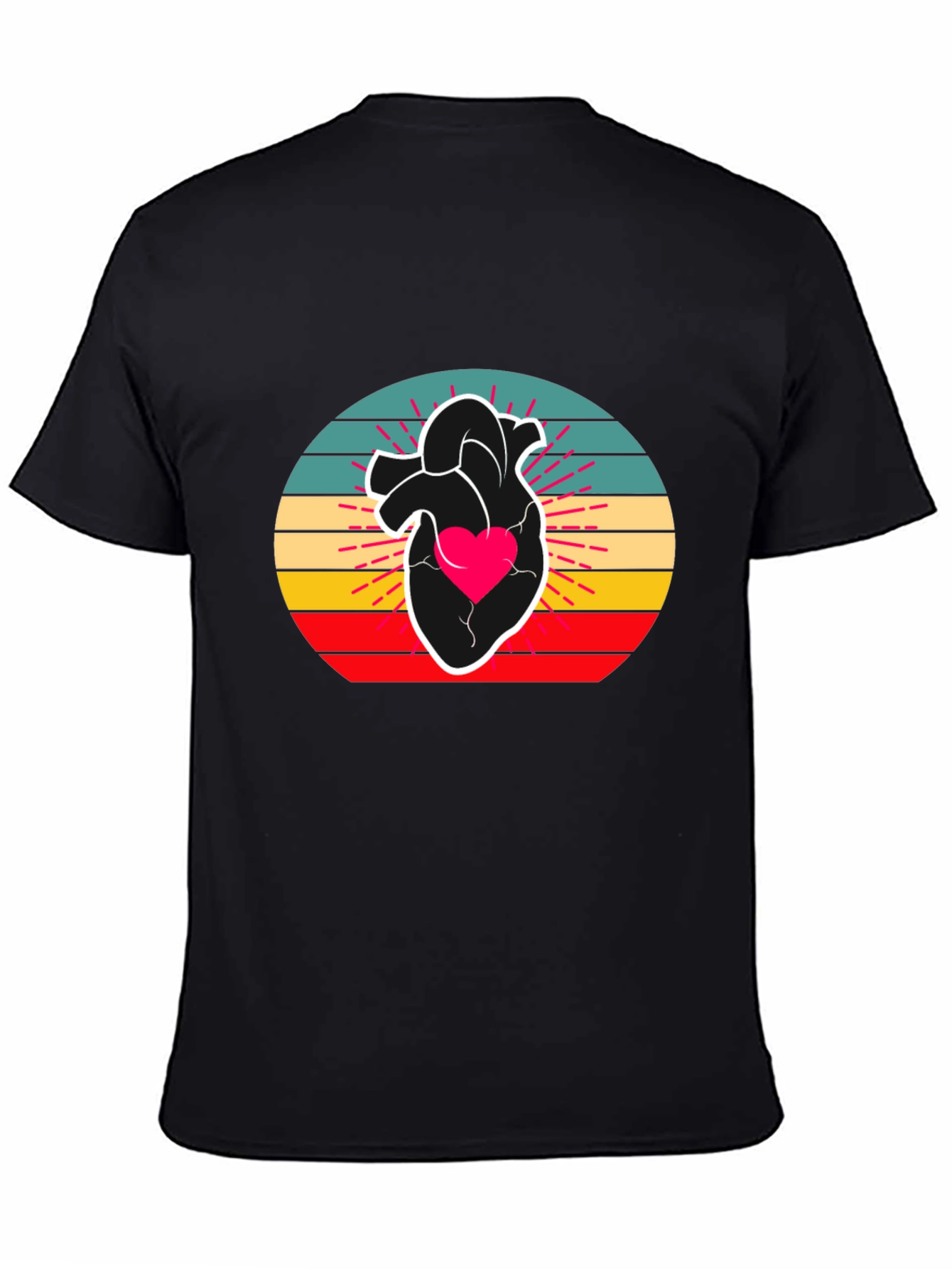 Retro Heart Graphic Tee - Stylish Comfort