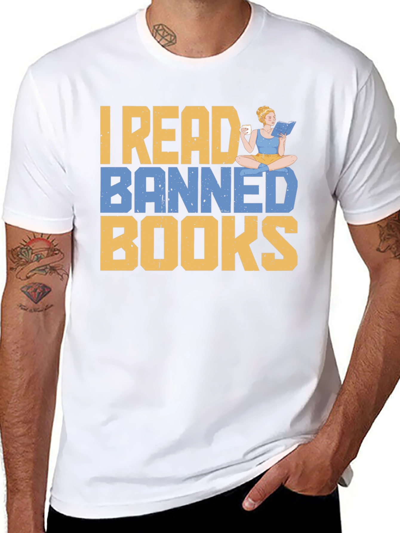 I Read Banned Books Graphic T-Shirt