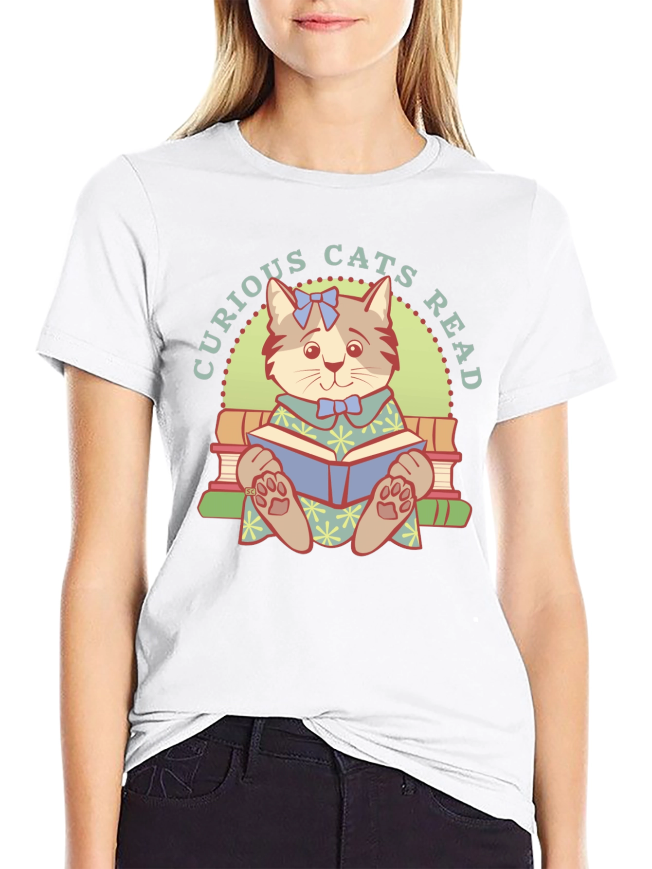 Curious Cats Read T-Shirt - Book Lover Tee