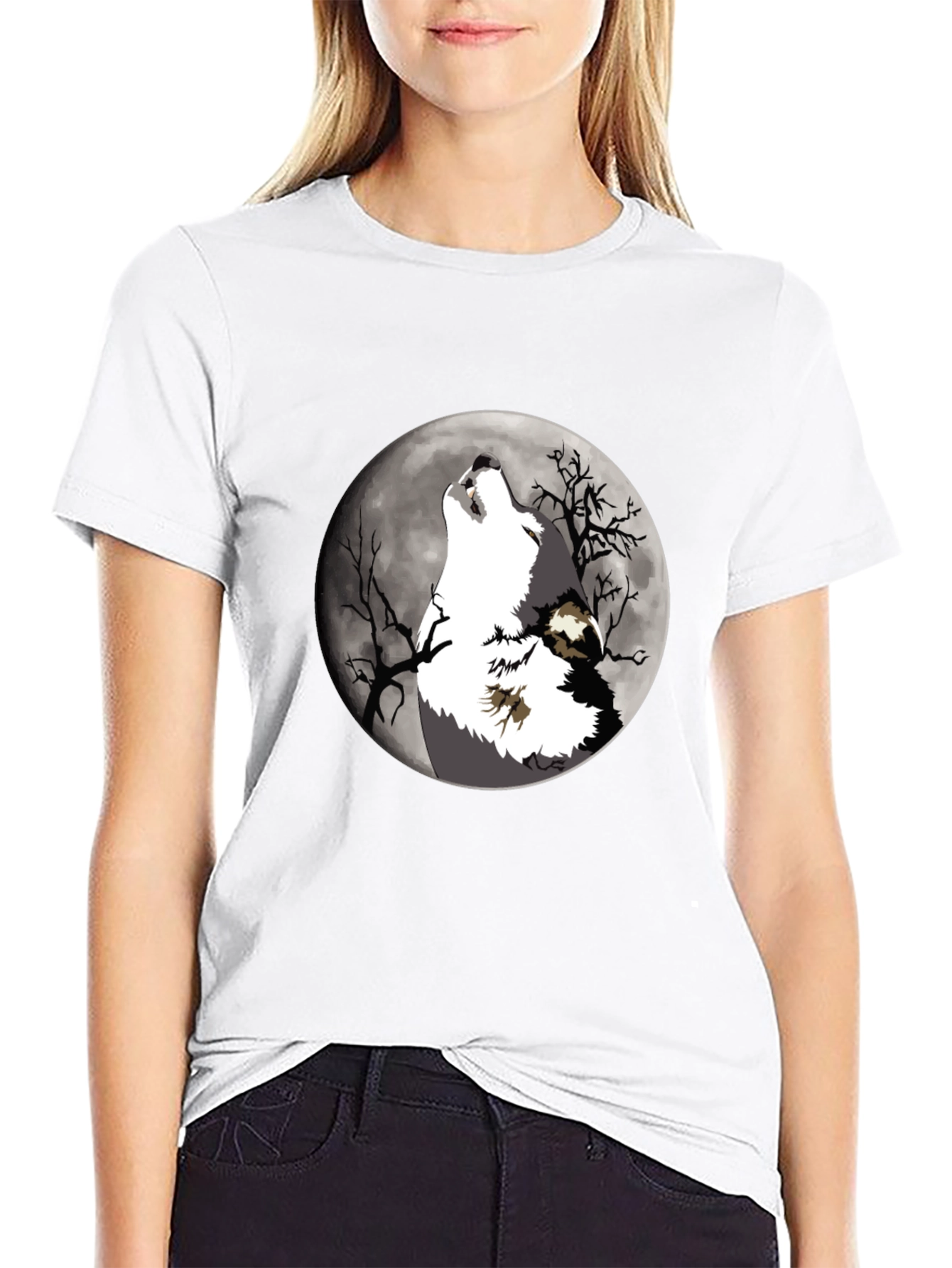 Wolf Howling at Moon Graphic T-Shirt