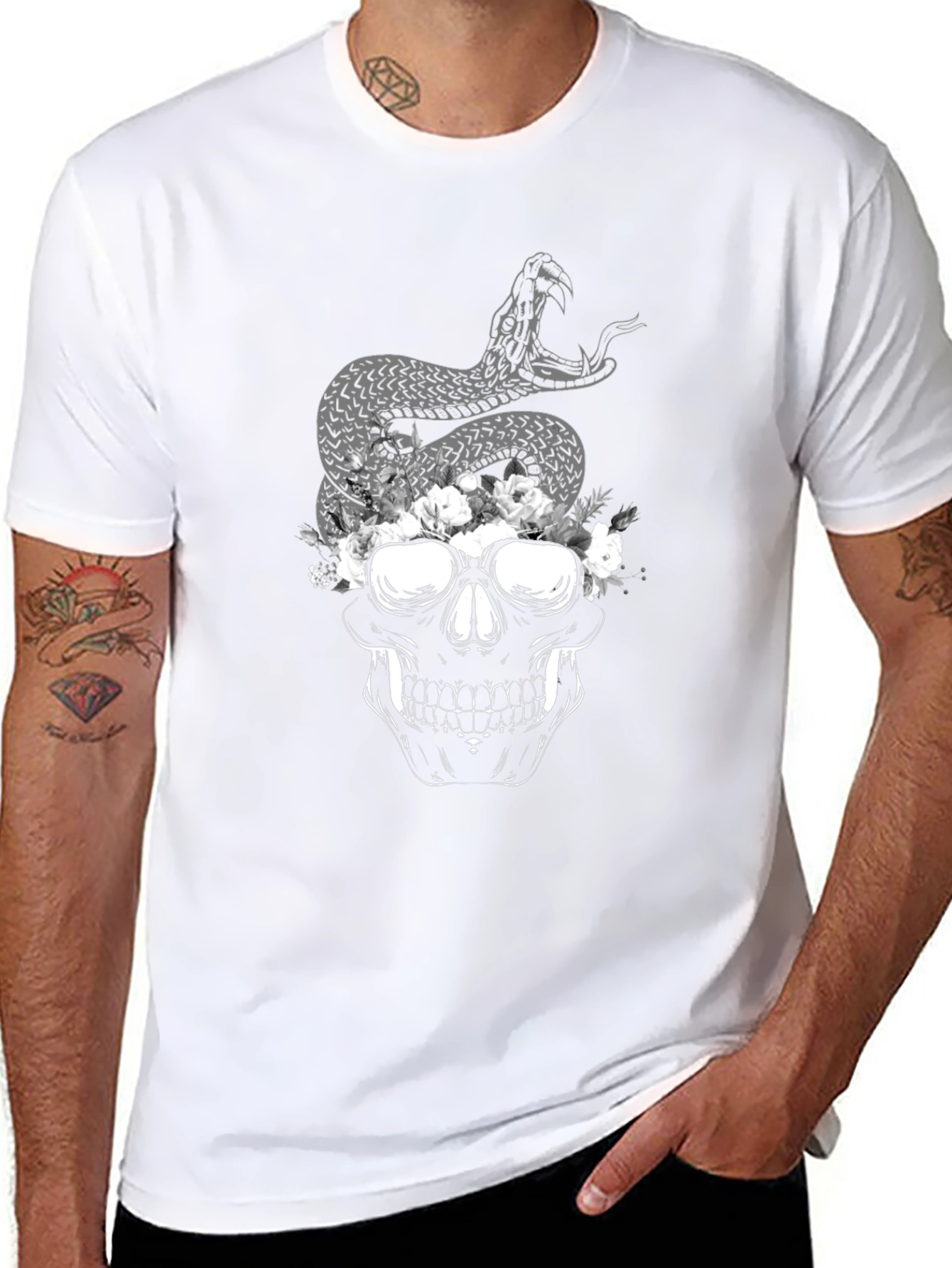Skull Snake Graphic Tee - Dark Aesthetic Style