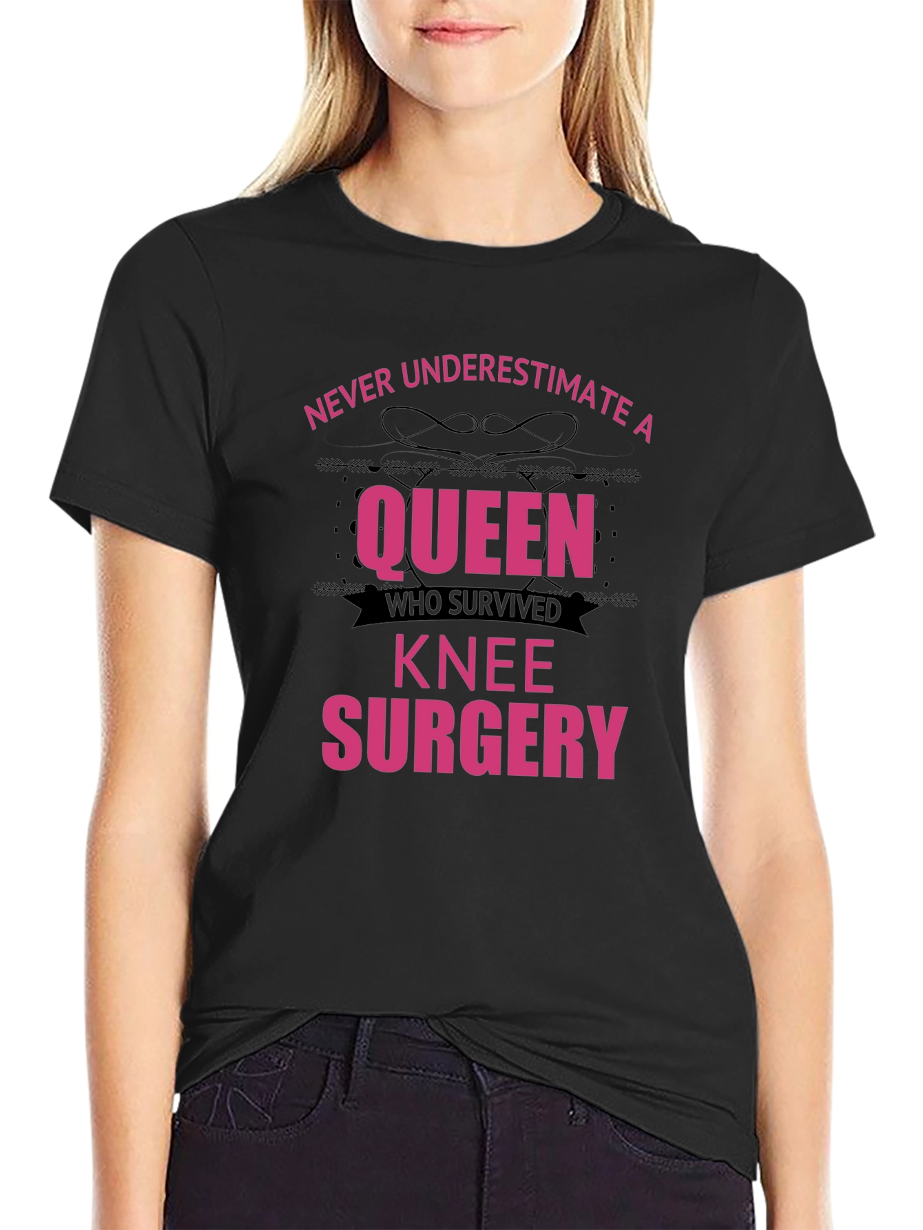 Queen Knee Surgery Survivor T-Shirt