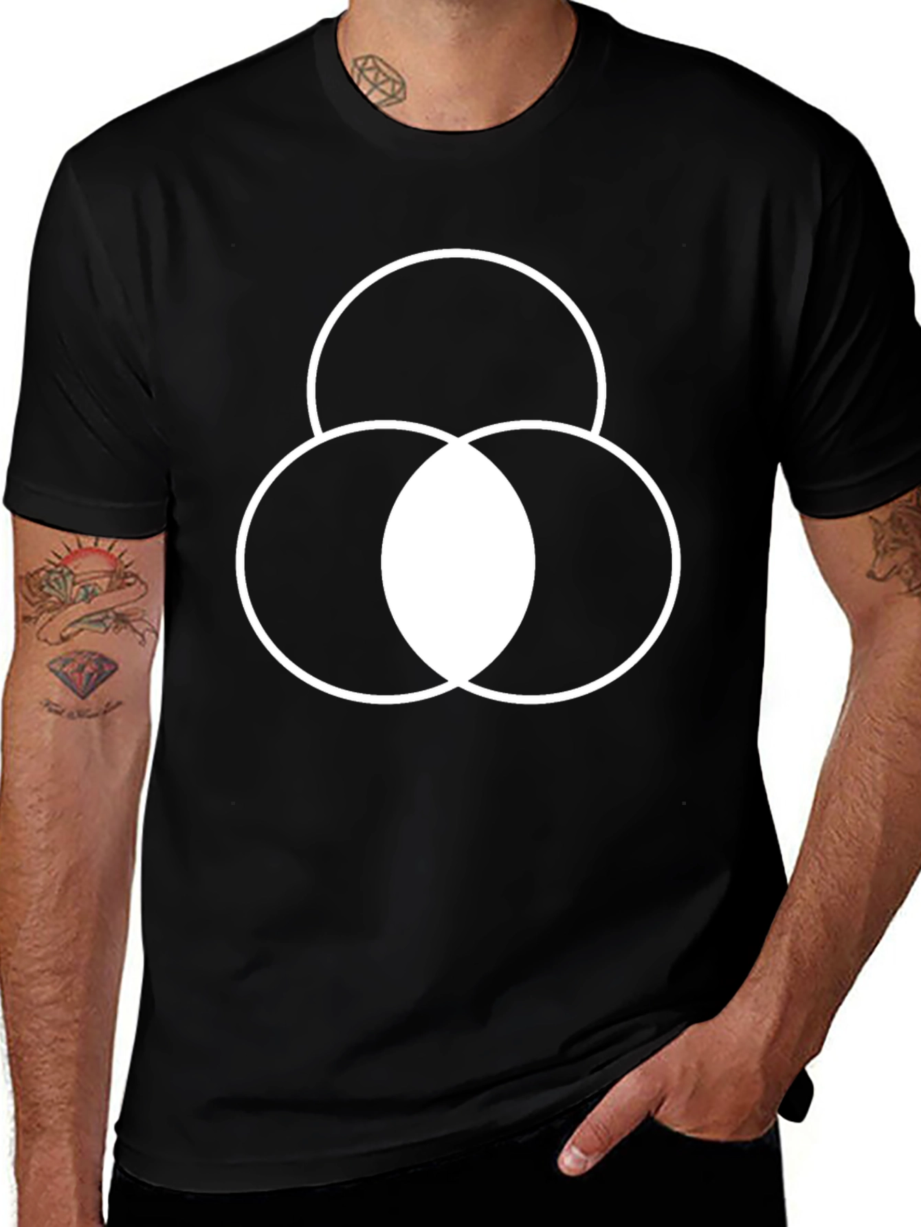 Geometric Circle Graphic Tee - Black Cotton Blend