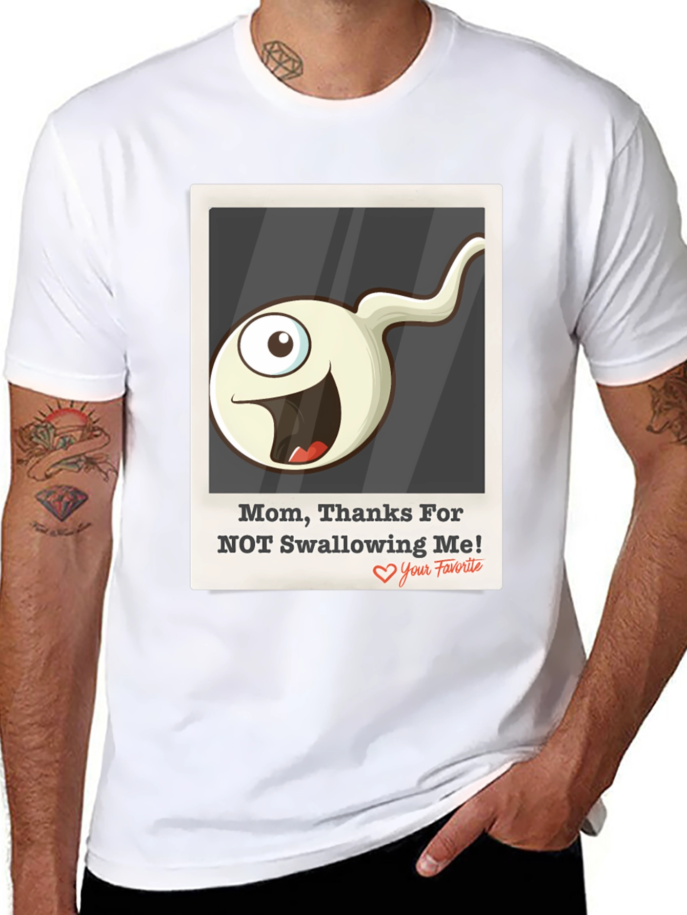 Humorous Thanks Mom! Graphic Tee