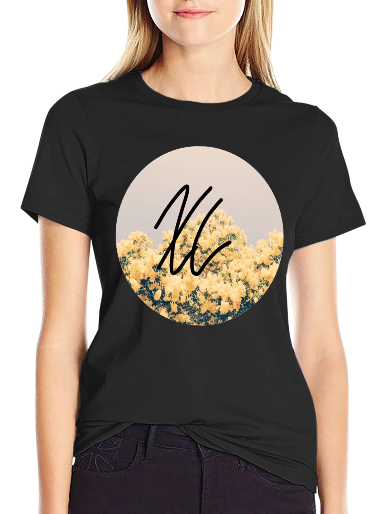 Floral Circle Graphic Black T-Shirt