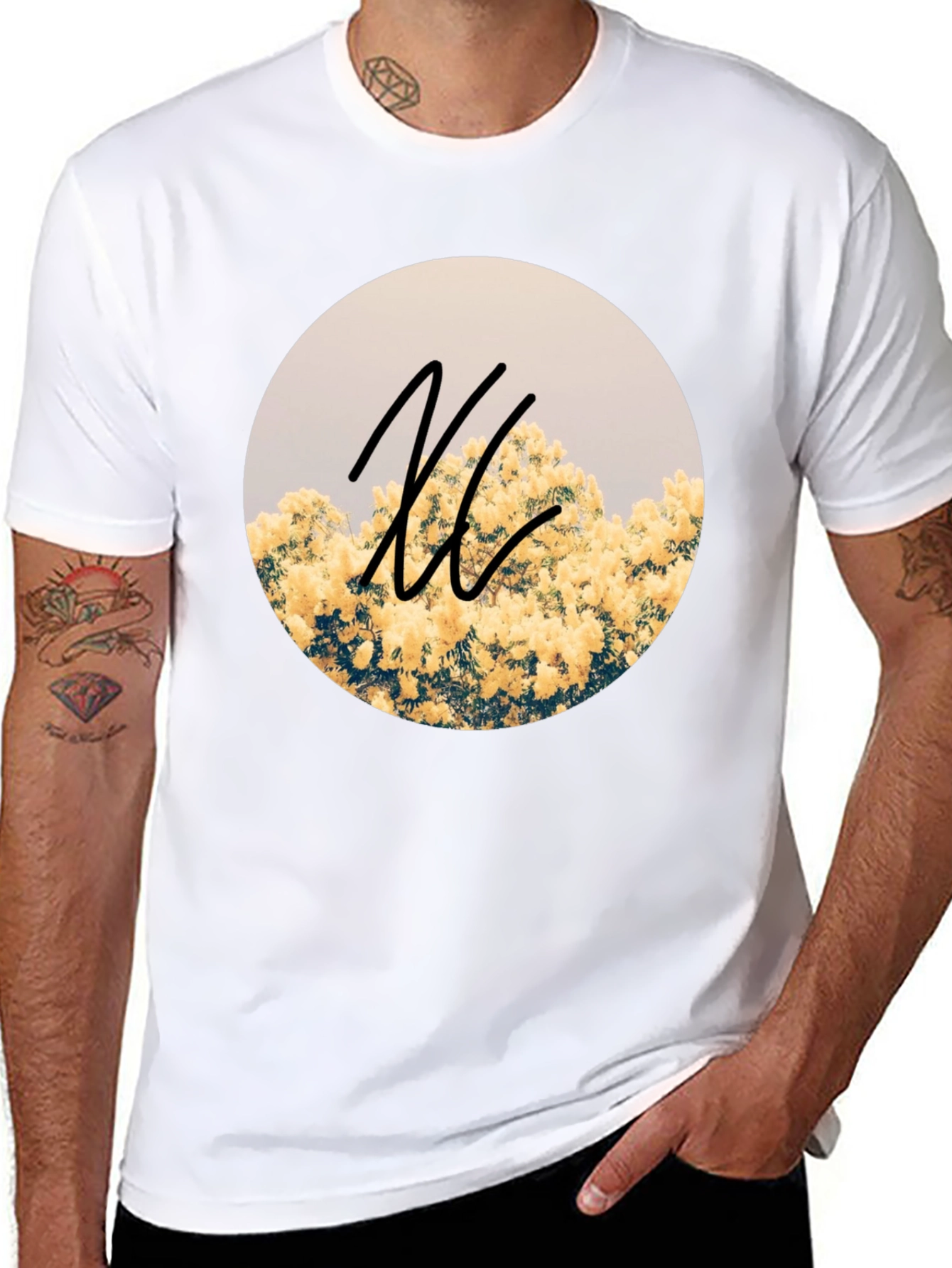 Floral Circle Graphic Black T-Shirt