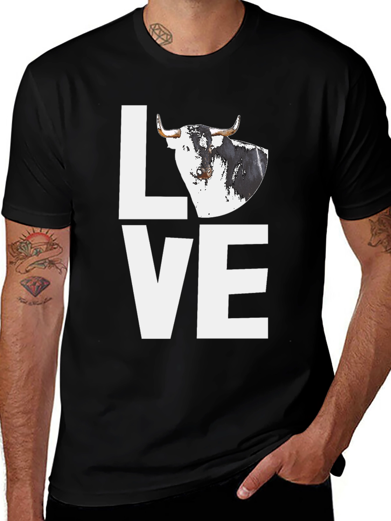 Bull Love Graphic Tee - Black Cotton Blend Shirt