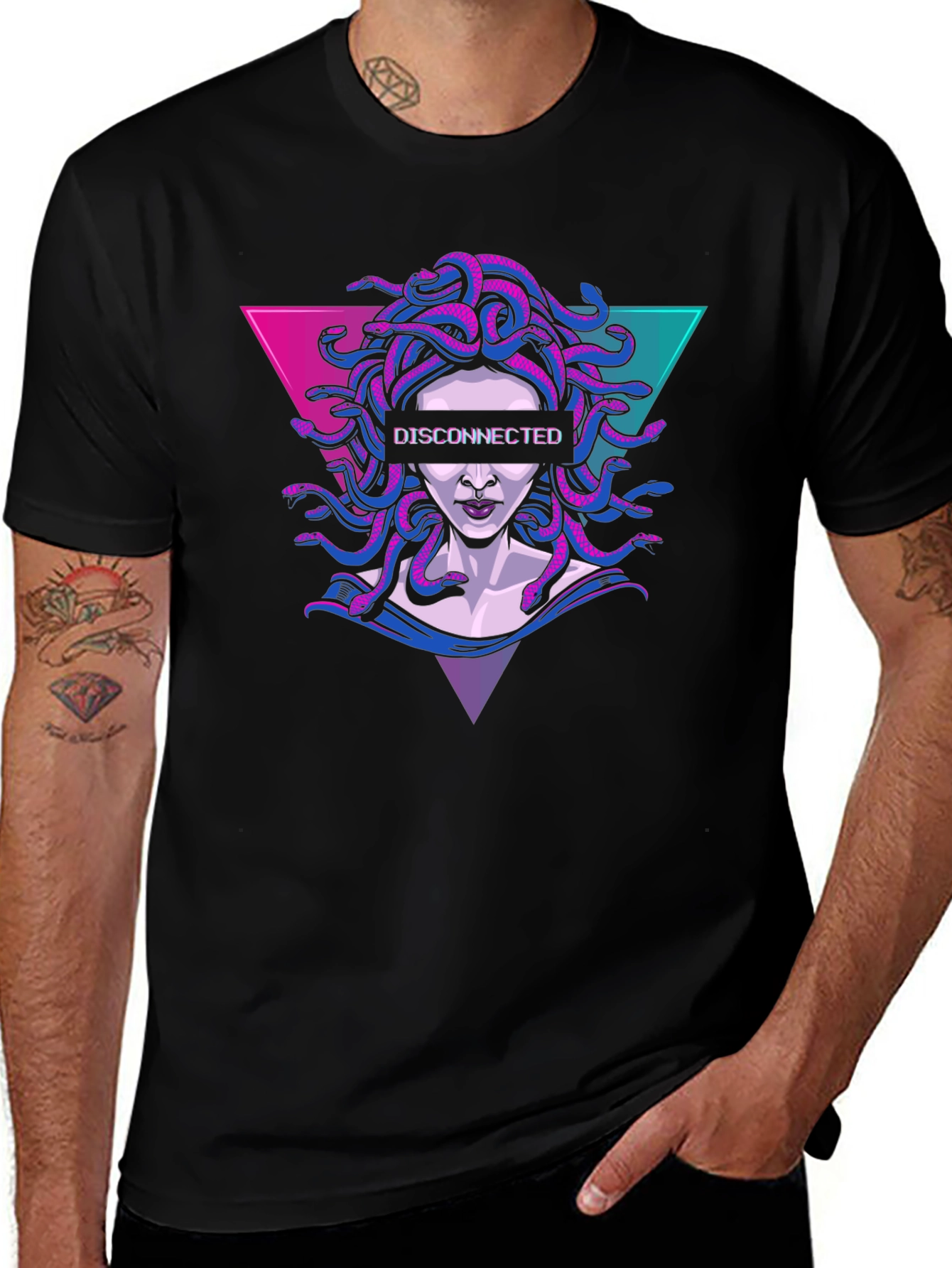 Disconnected Medusa Graphic Tee - Retro Style