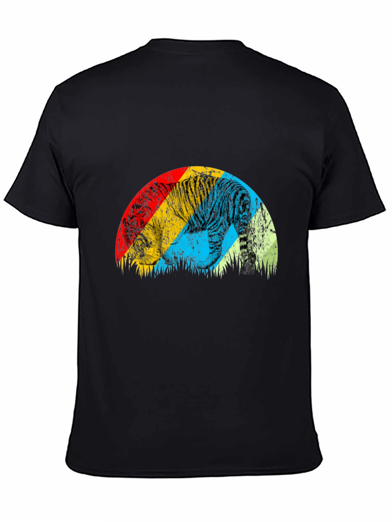 Retro Tiger Graphic Tee - Stylish Mens Black T-Shirt