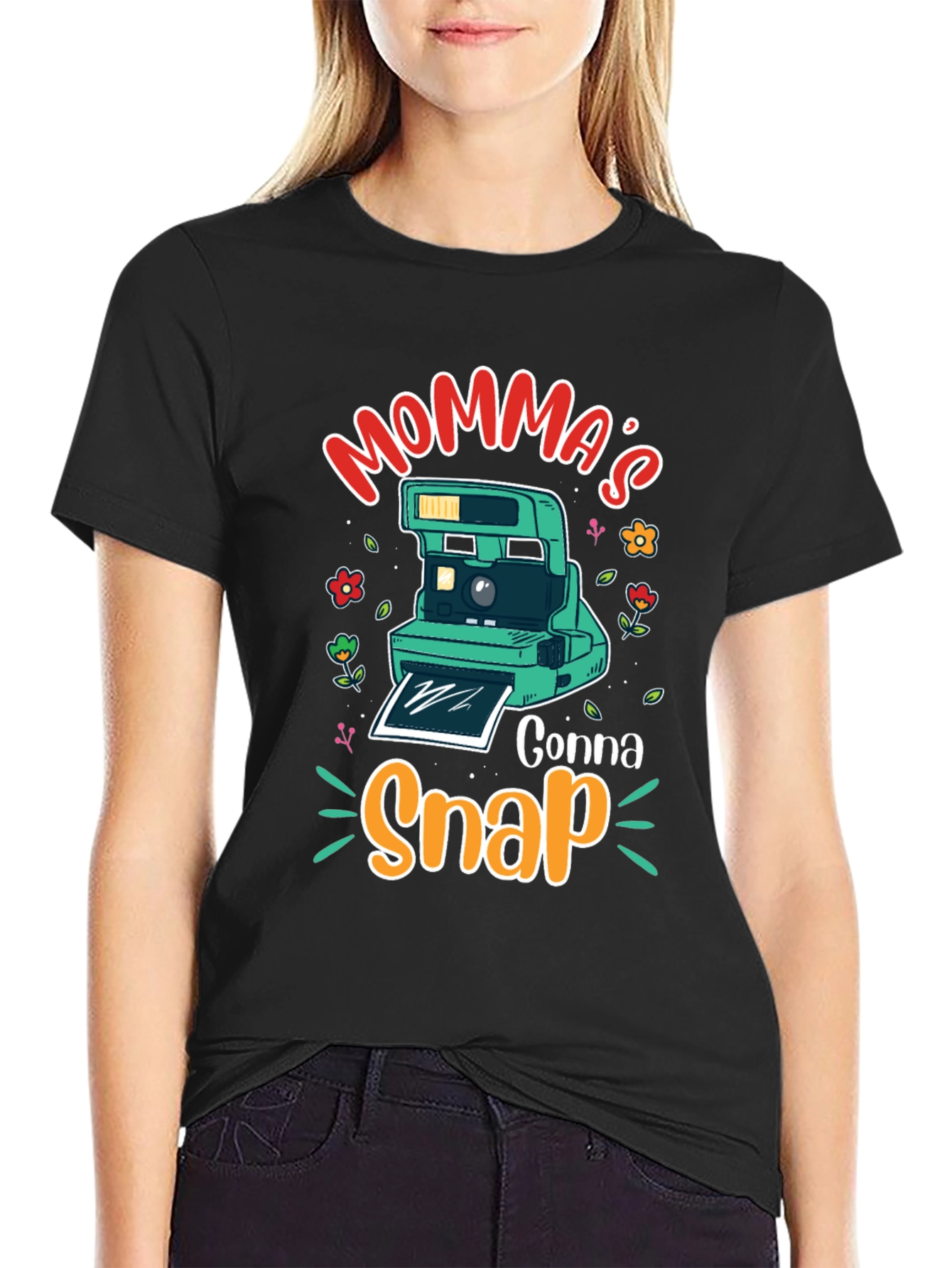 Mommas Gonna Snap T-Shirt - Camera Design