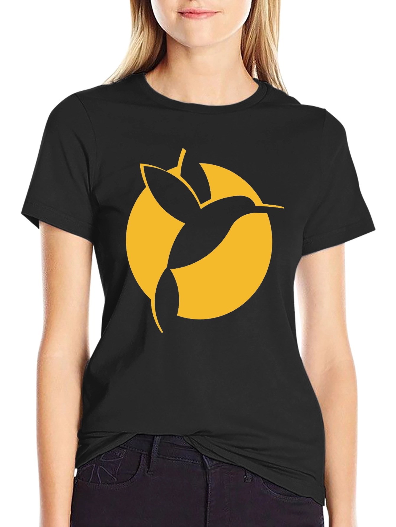 Hummingbird Graphic Tee - Stylish Black T-Shirt