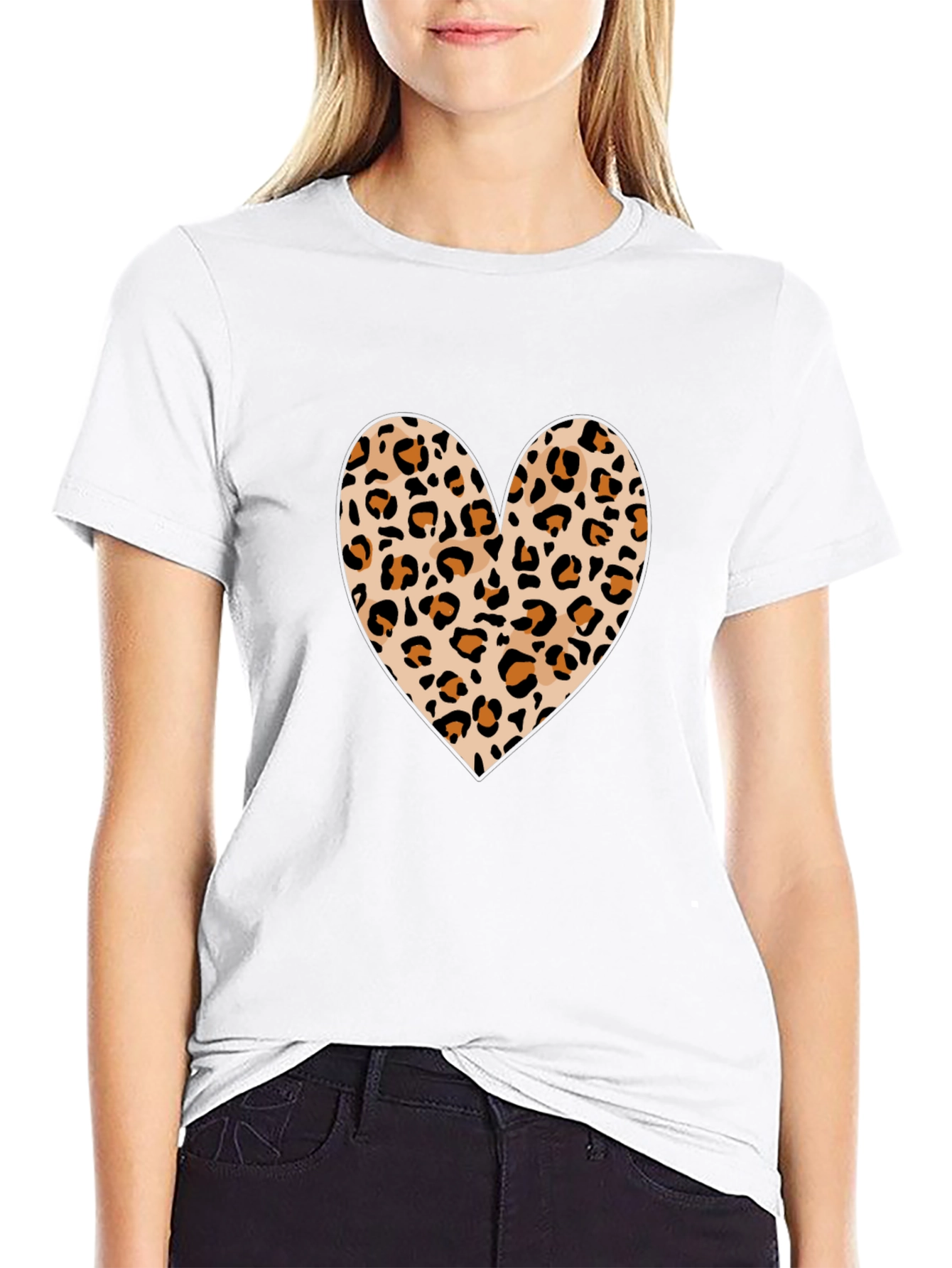 Leopard Print Heart Graphic Tee - Black