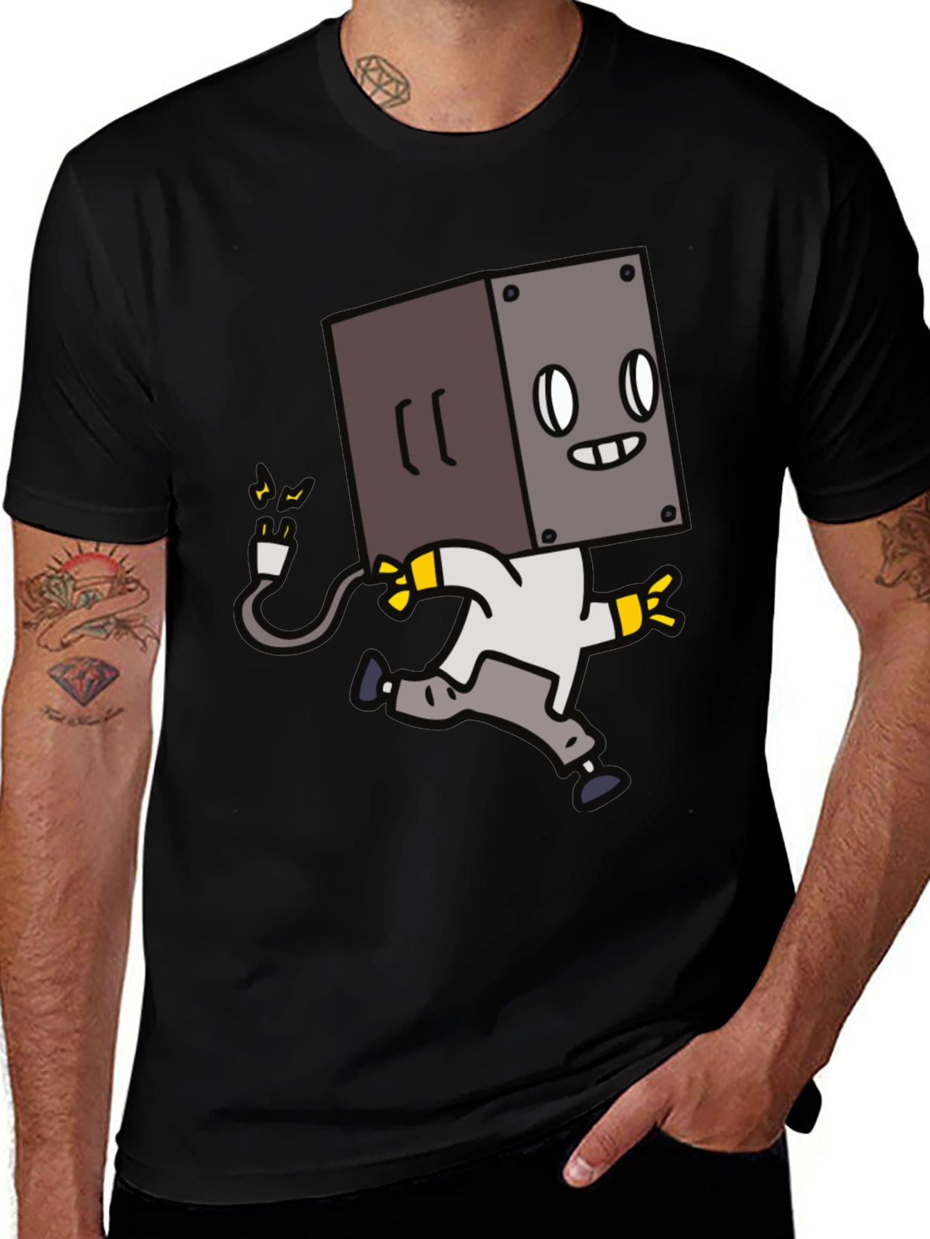 Robot Box Head Black T-Shirt - Fun Graphic Tee