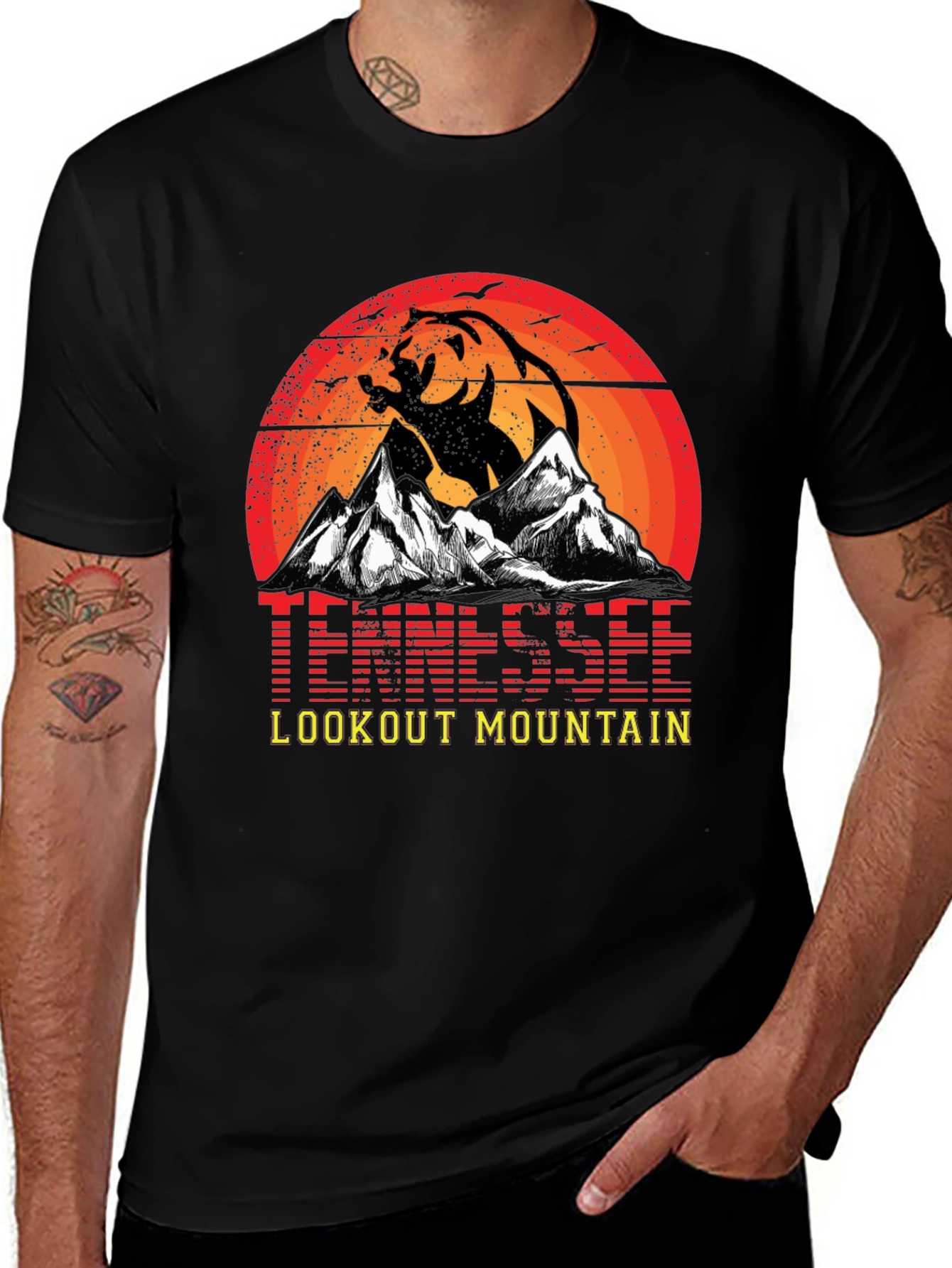 Tennessee Lookout Mountain Bear Graphic T-Shirt