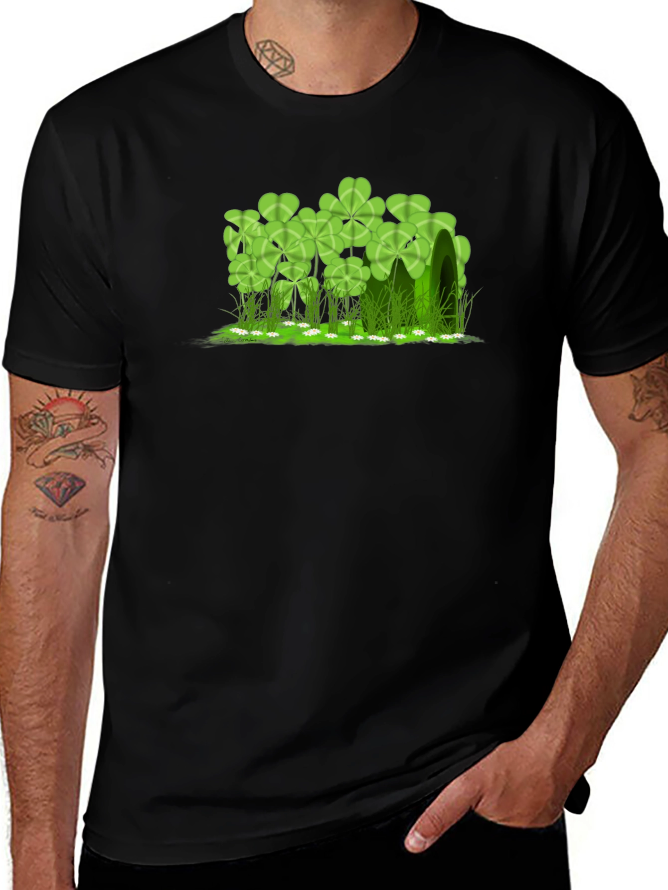 Lucky Clover Graphic Black T-Shirt