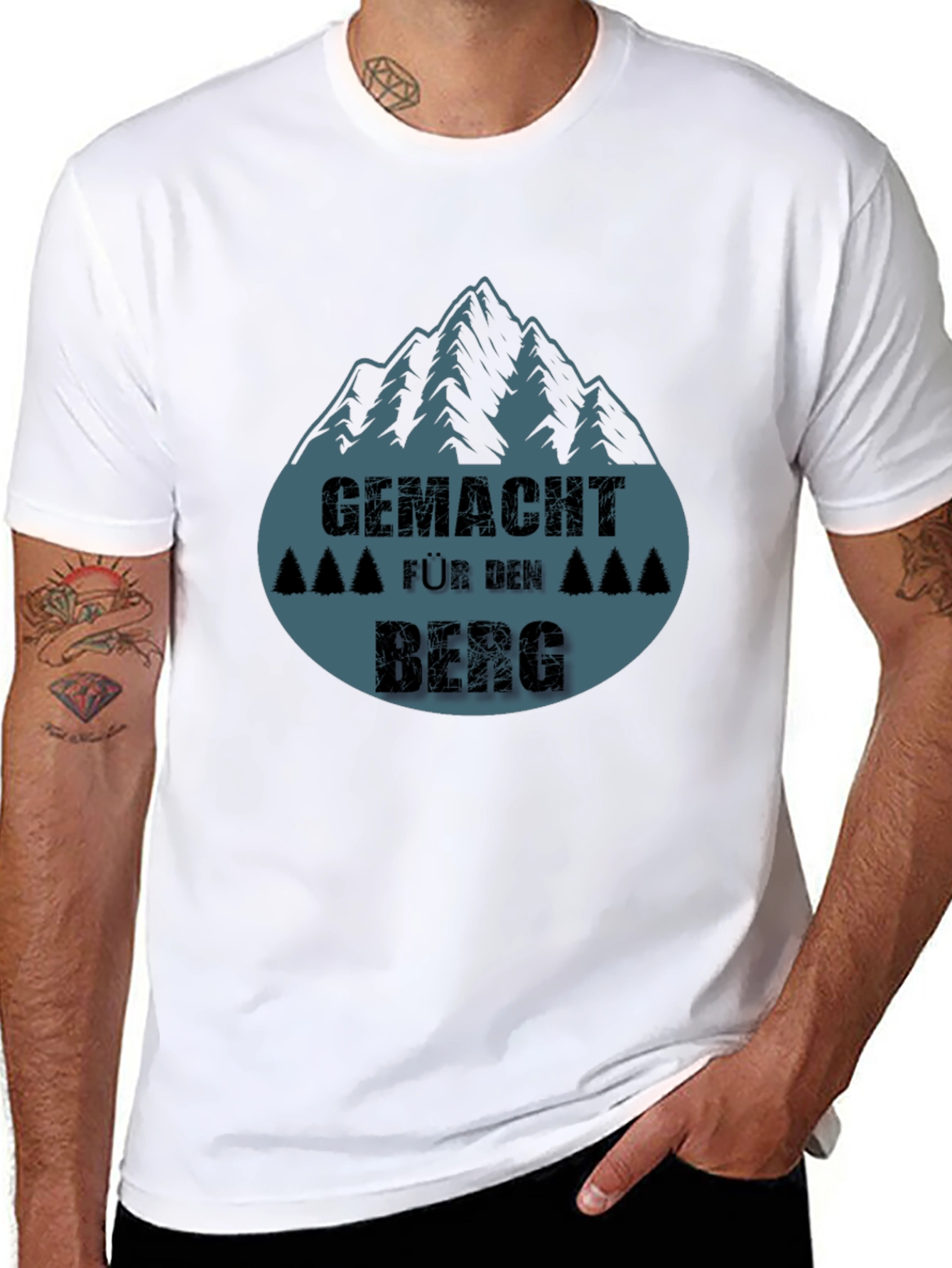 Gemacht Fur Den Berg Black T-Shirt Mountain Design