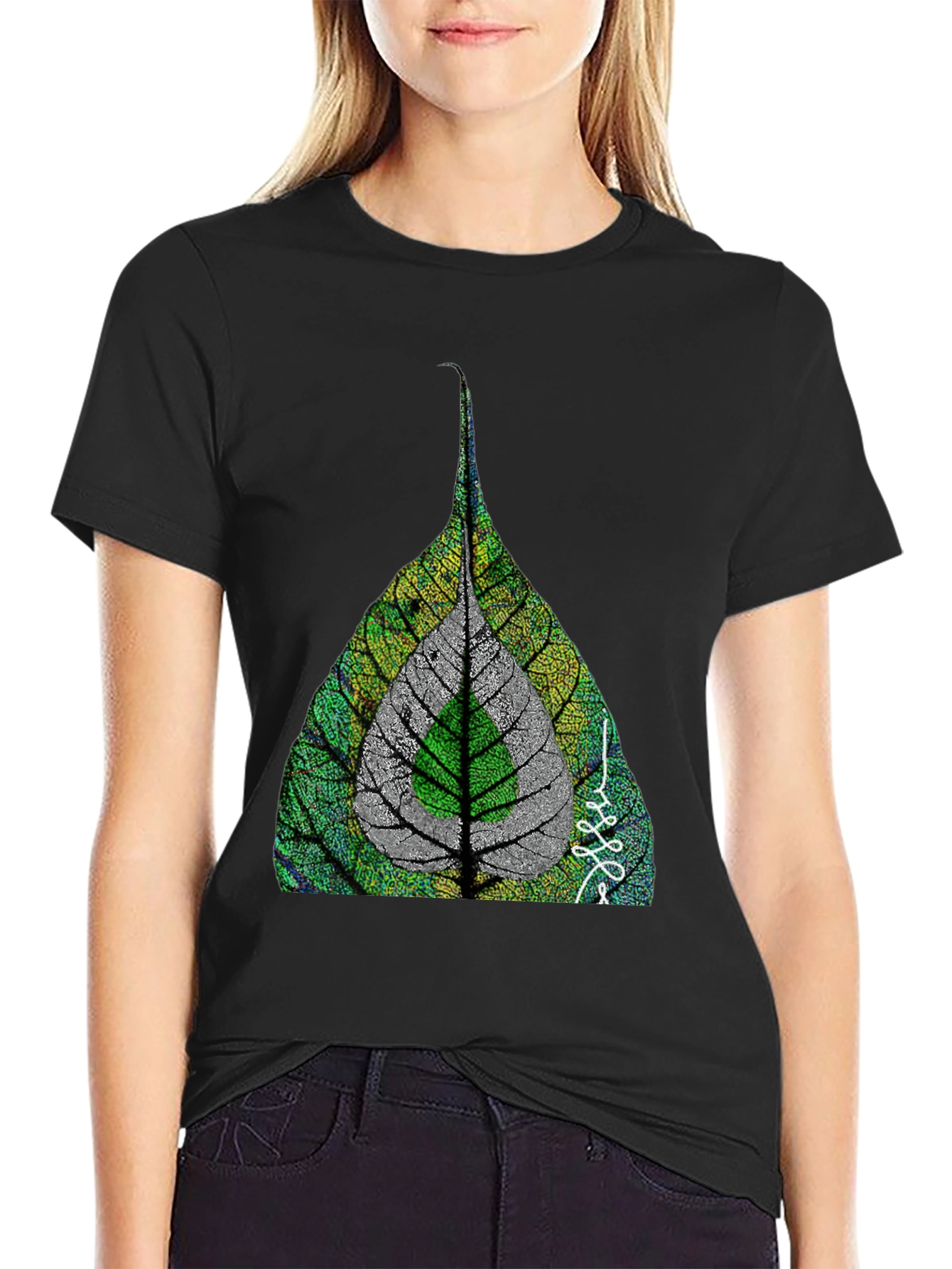 Leaf Design T-Shirt - Unique Nature Inspired Graphic Tee