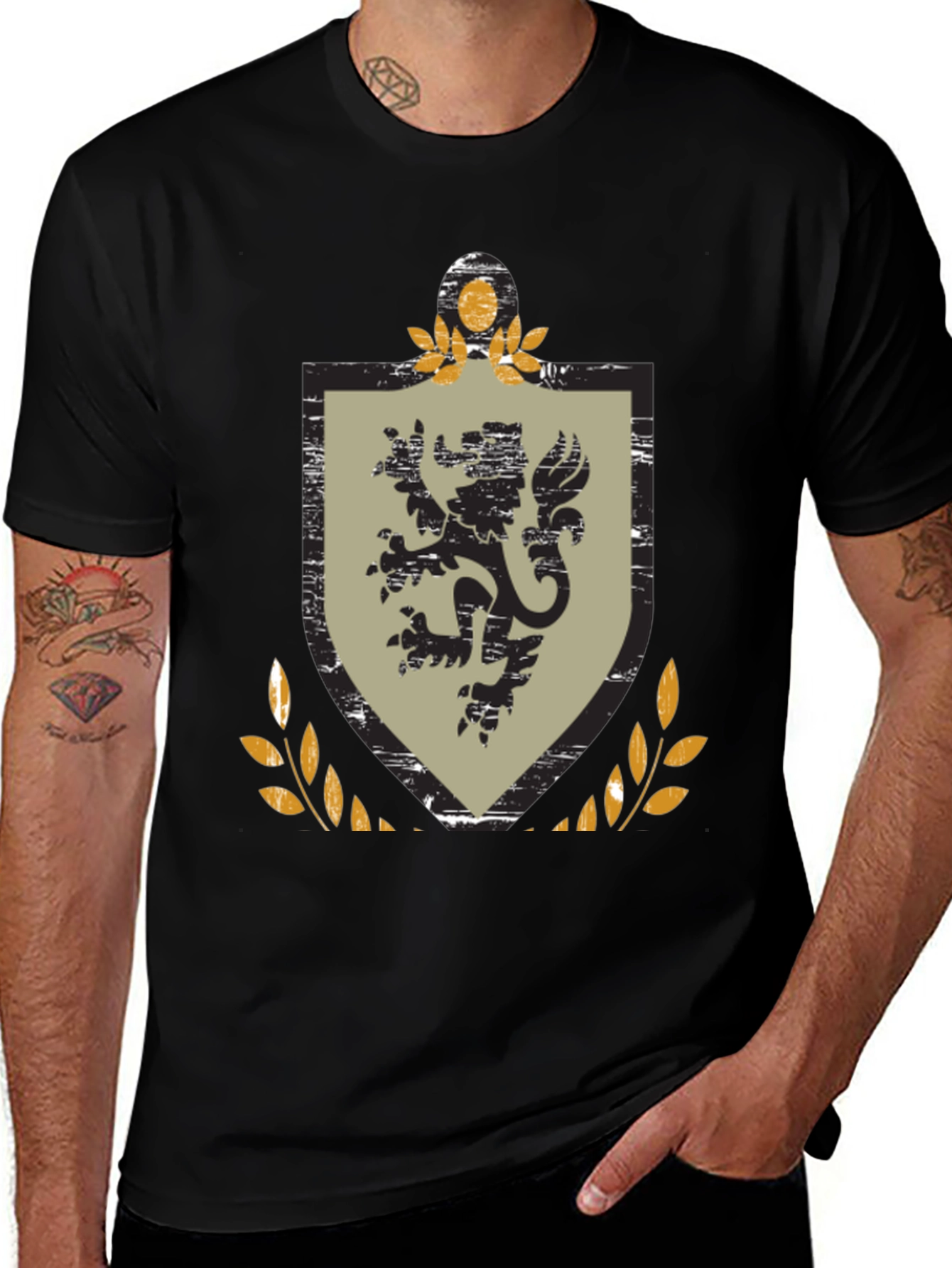 Lion Crest Graphic Black T-Shirt