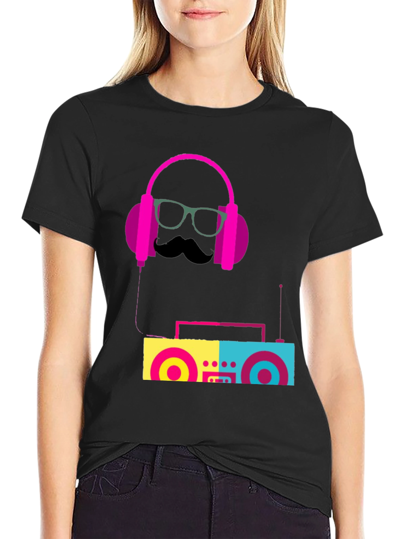 Retro Beats T-Shirt: Cool Boombox Graphic Tee