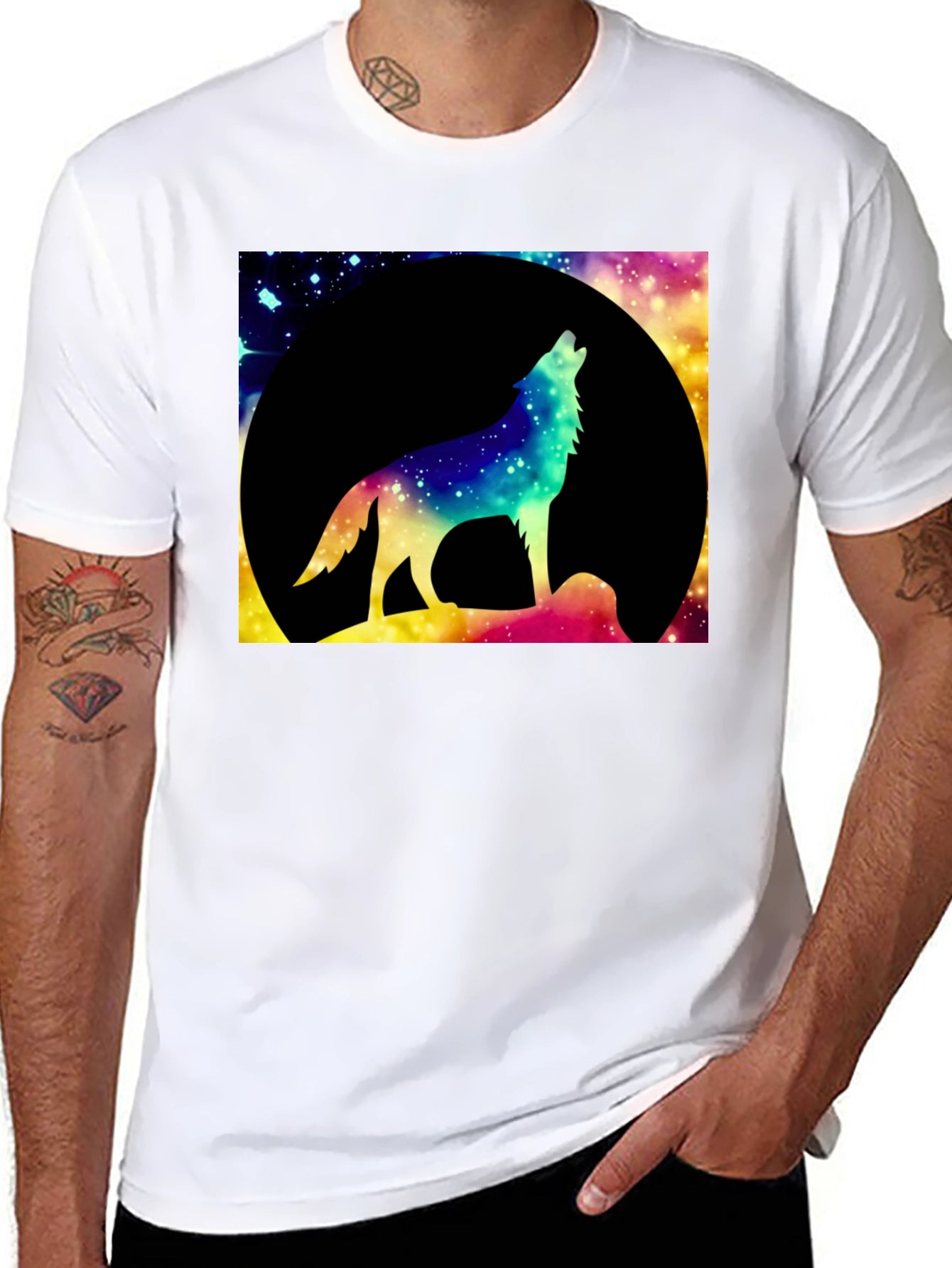 Wolf Howling at Moon Graphic Tee