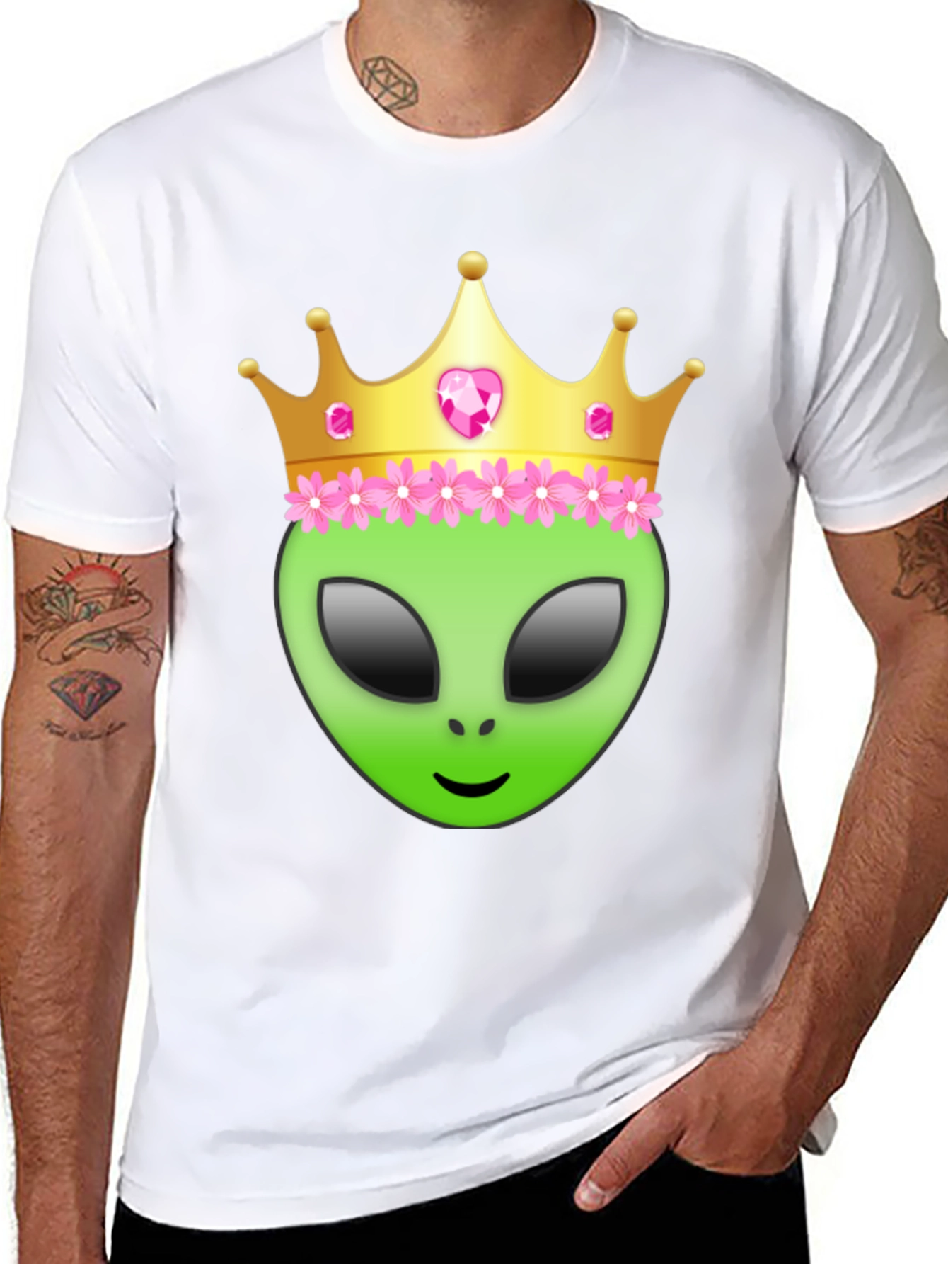 Alien Queen Graphic Tee - Fun Stylish T-Shirt