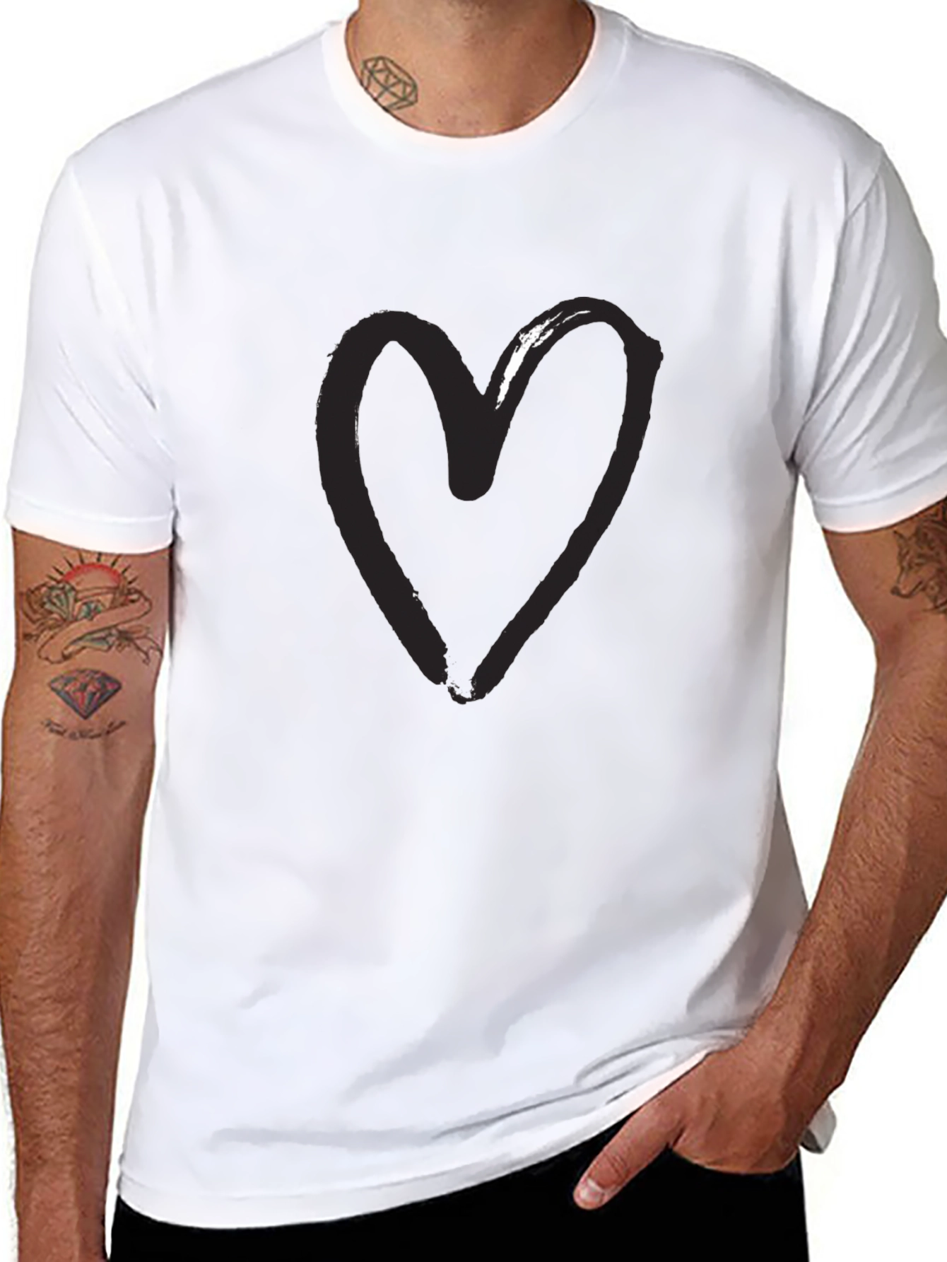 Heart Graphic Black T-Shirt - Modern Casual Tee