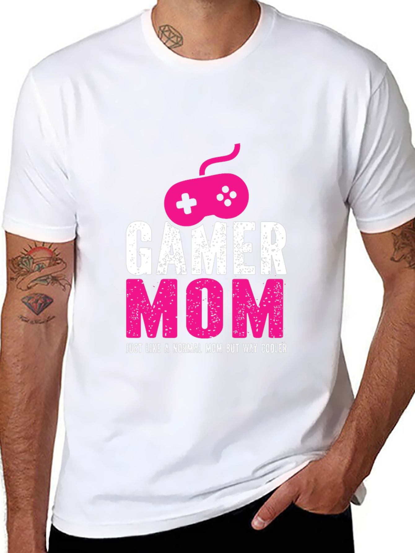 Gamer Mom Graphic T-Shirt - Fun Cool Design