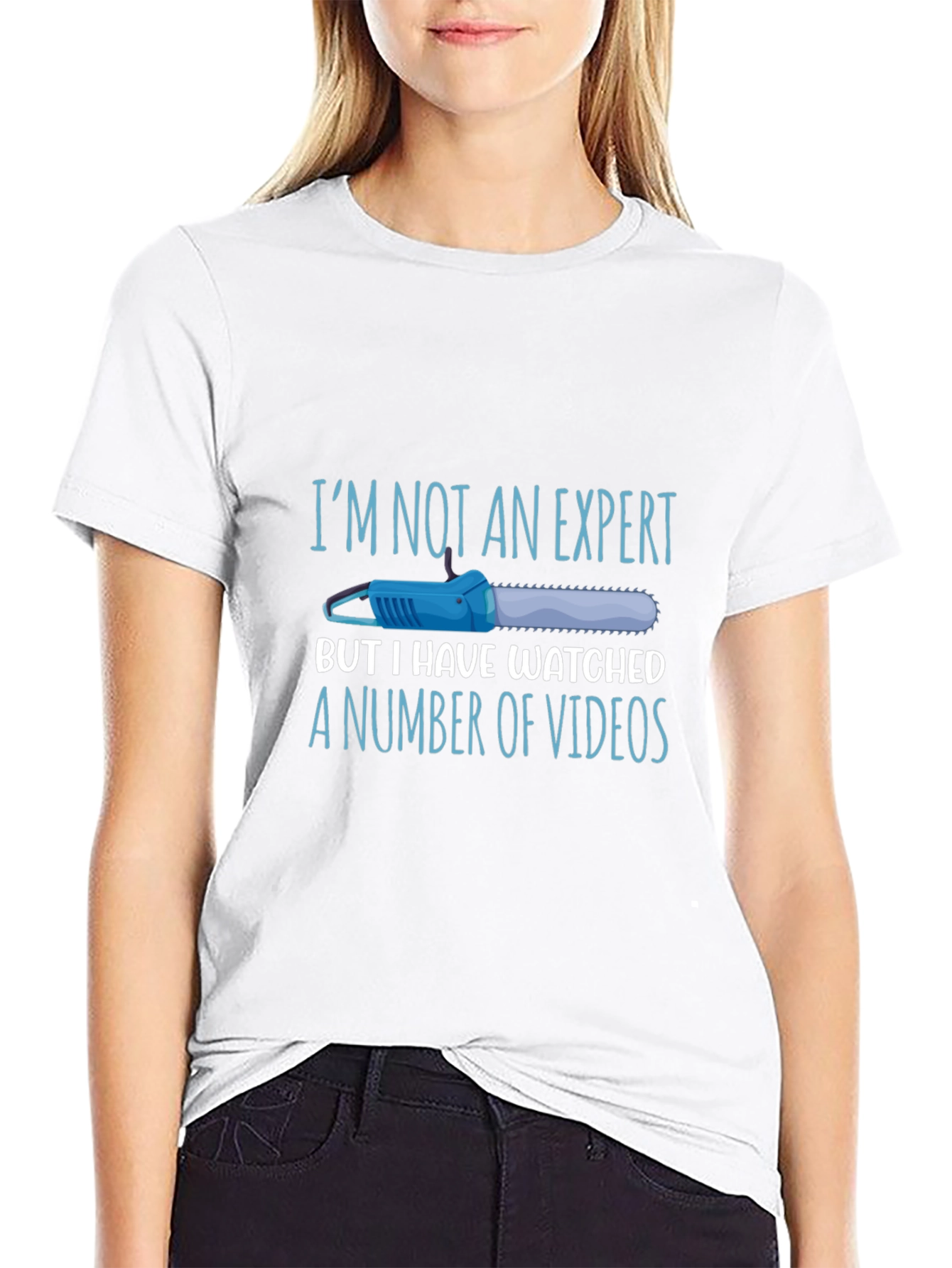 Funny Chainsaw T-Shirt - Im Not an Expert