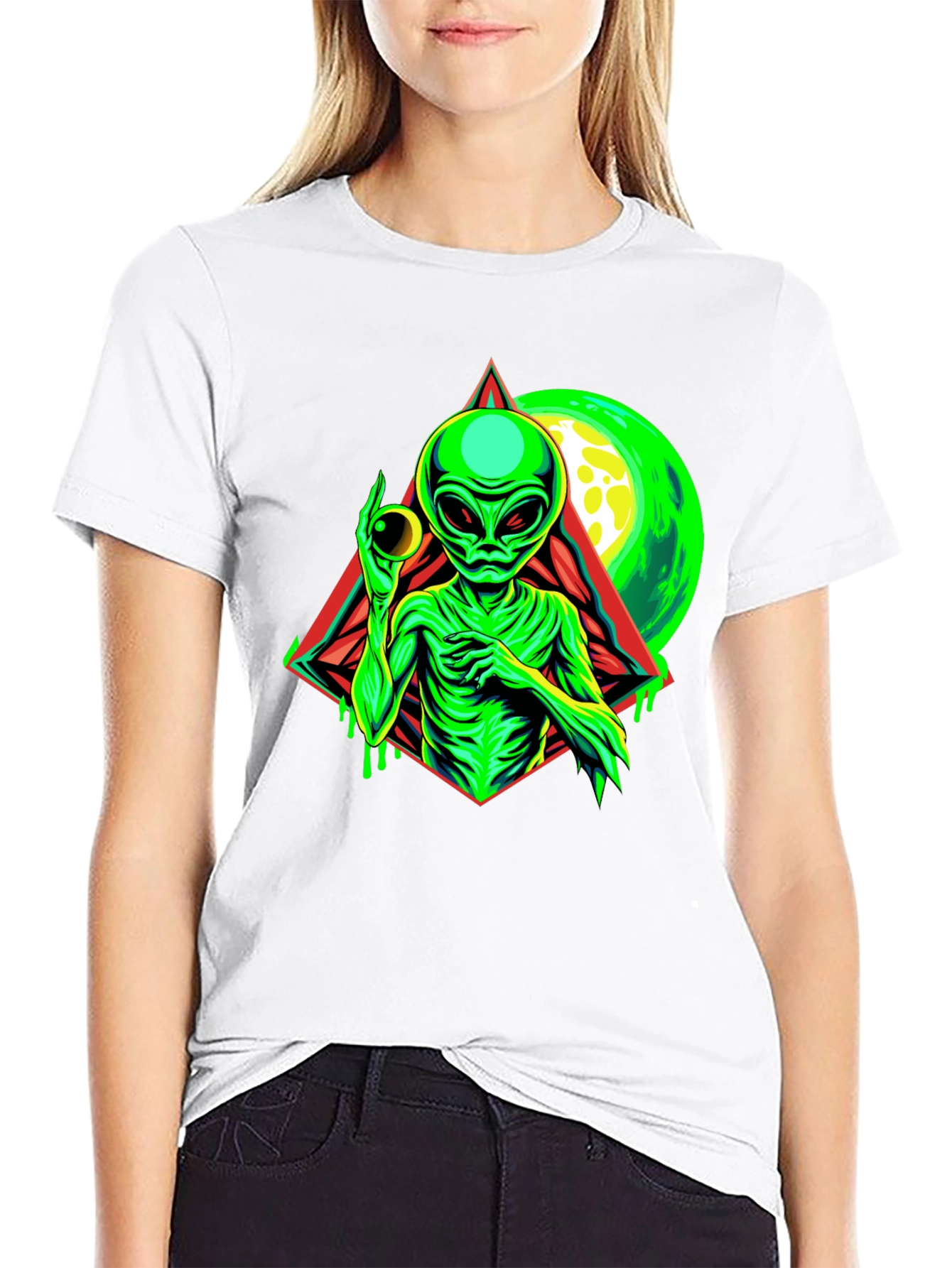 Alien Graphic Tee - Sci-Fi T-Shirt