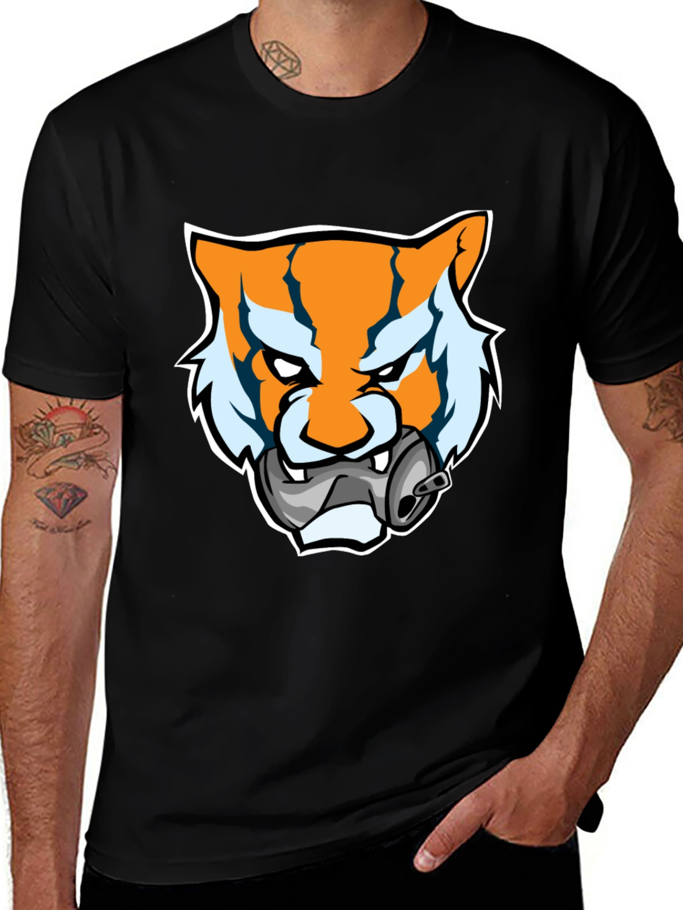 Tiger Mascot Graphic T-Shirt - Bold Black Tee