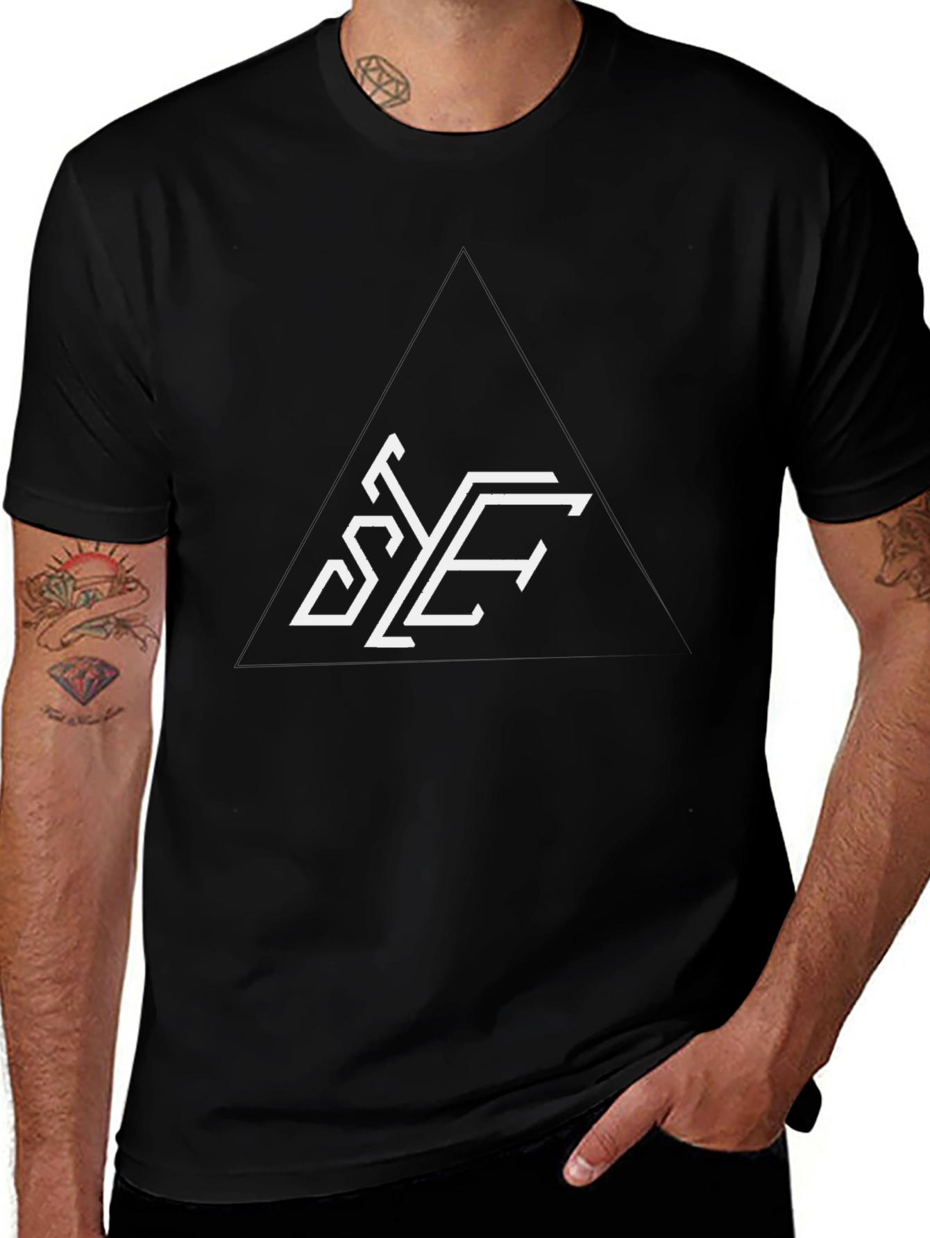 Modern Graphic Tee - Geometric Letter Print
