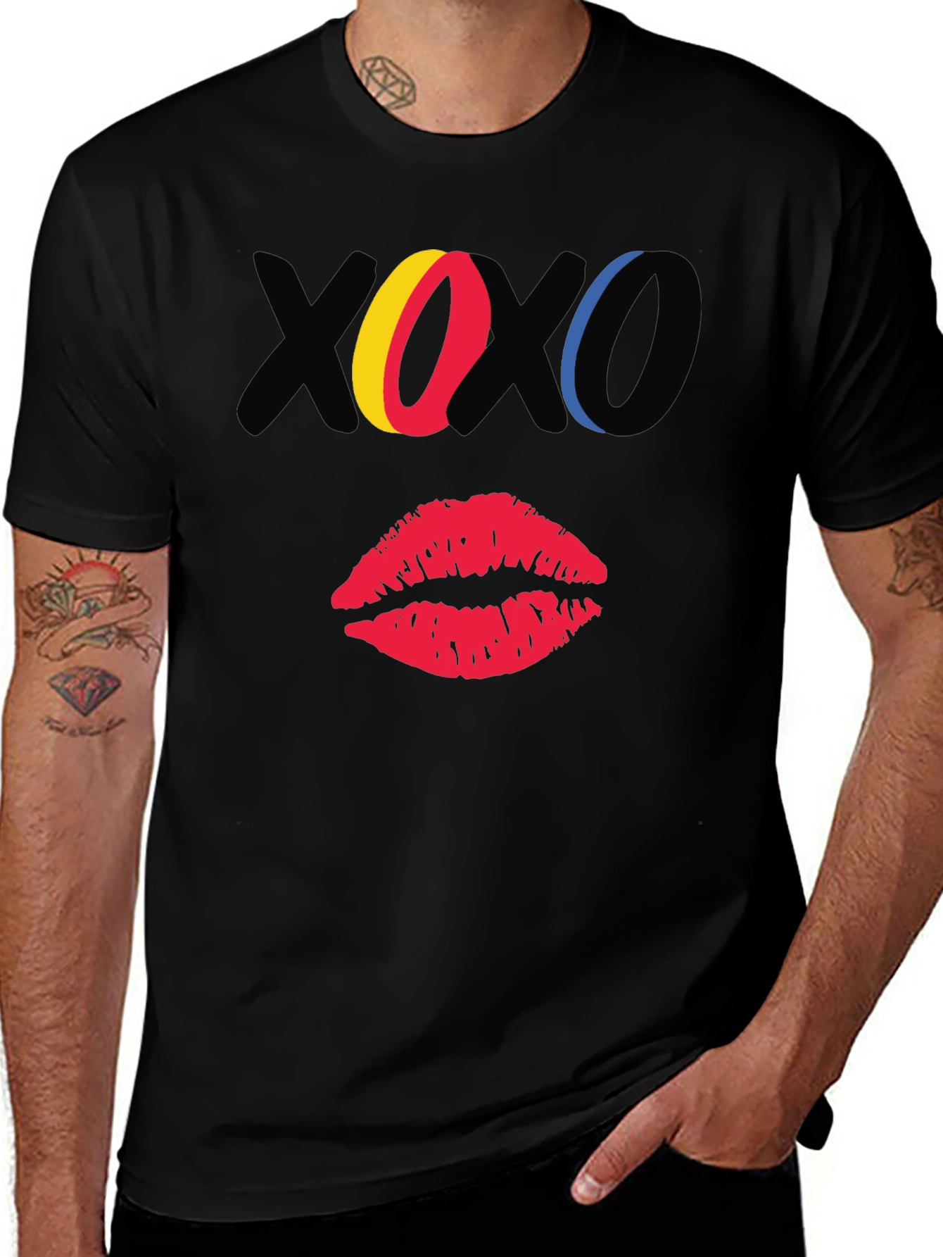 XOXO Kiss Graphic Print Black Casual T-Shirt