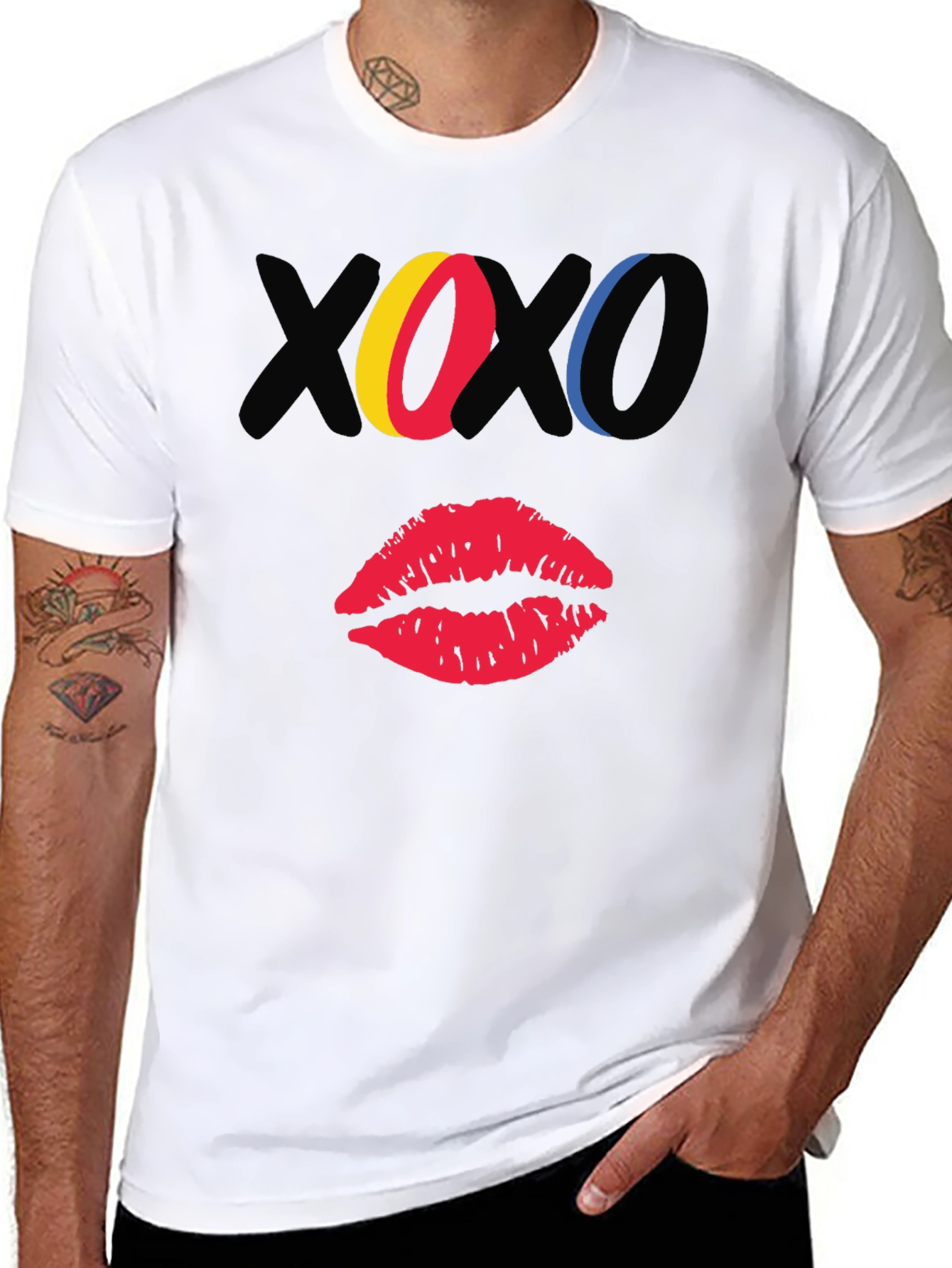 XOXO Kiss Graphic Print Black Casual T-Shirt