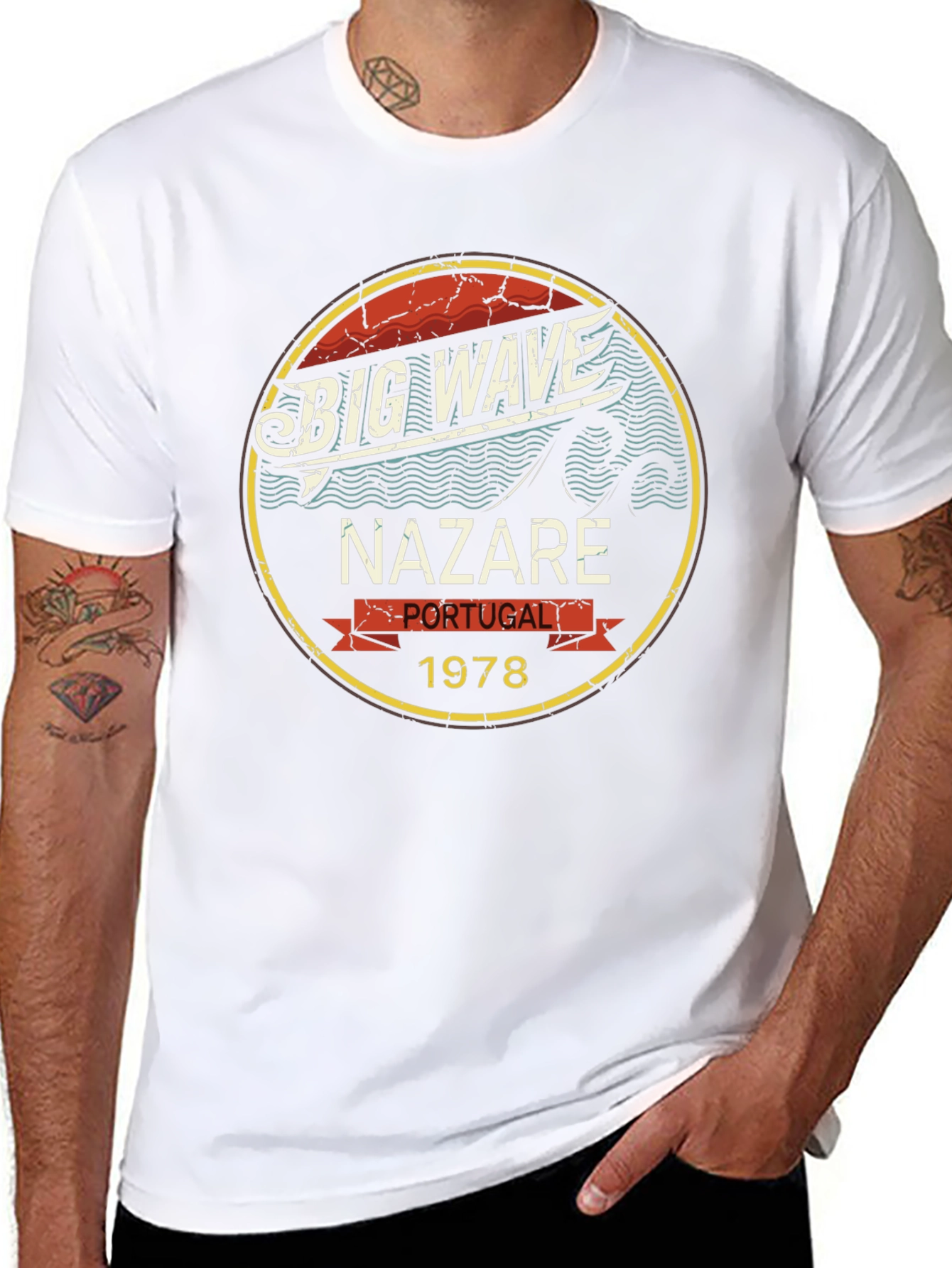 Big Wave Nazaré Portugal 1978 T-Shirt