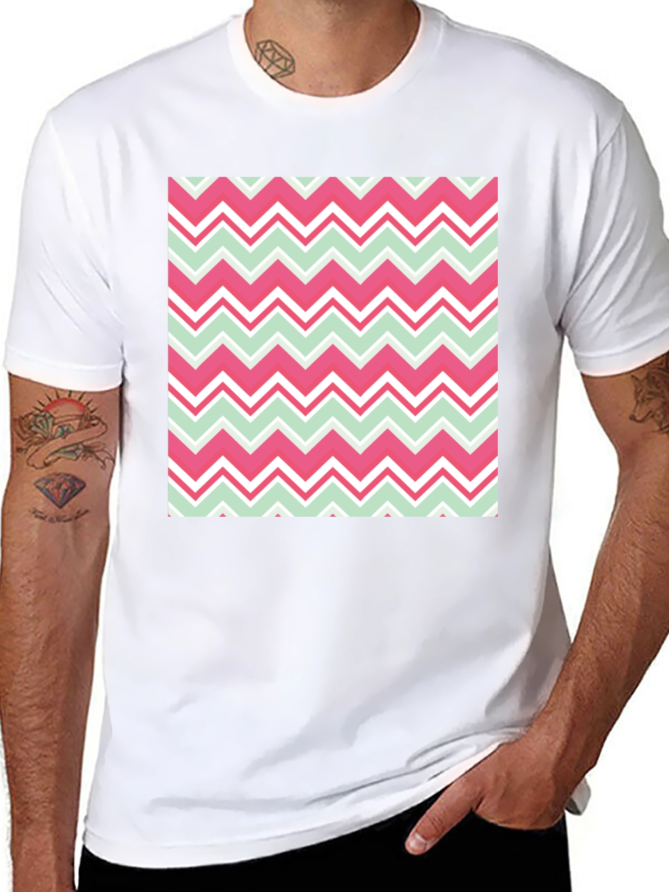 Chevron Pattern T-Shirt - Black Crew Neck Tee