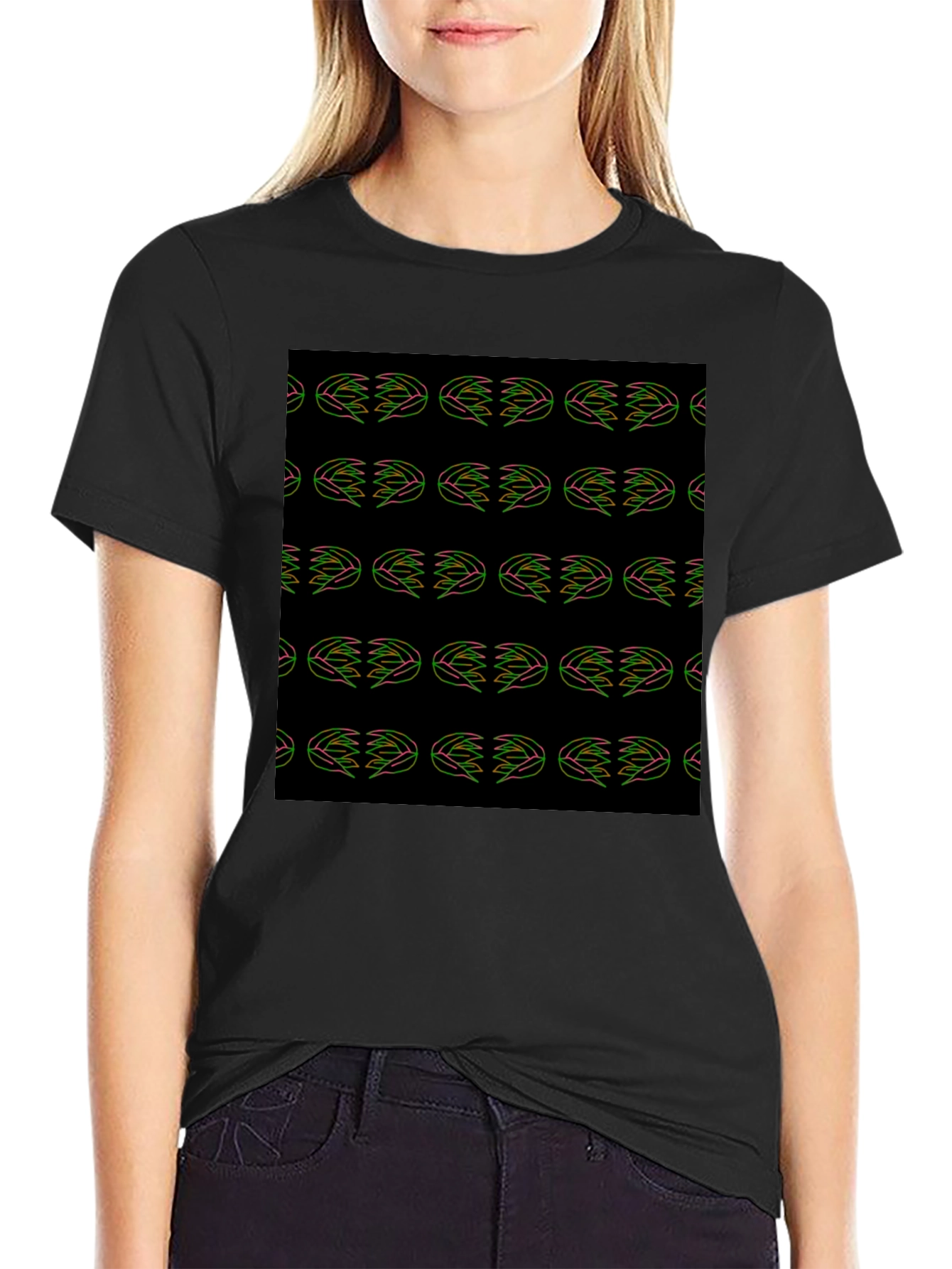 Modern Pattern Graphic Tee - Stylish Casual Comfort