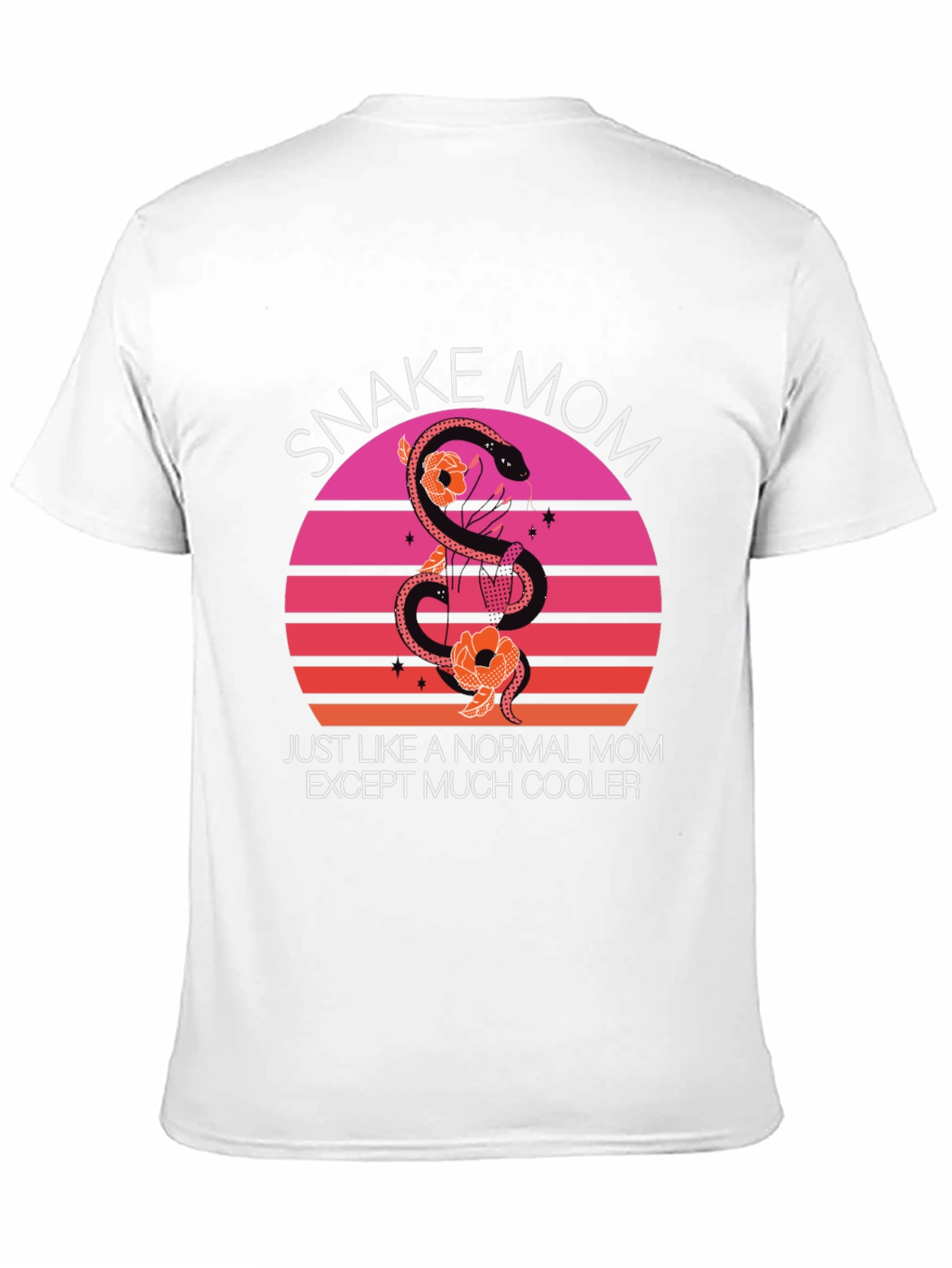 Snake Mom Graphic T-Shirt - Cool Mothers Day Tee