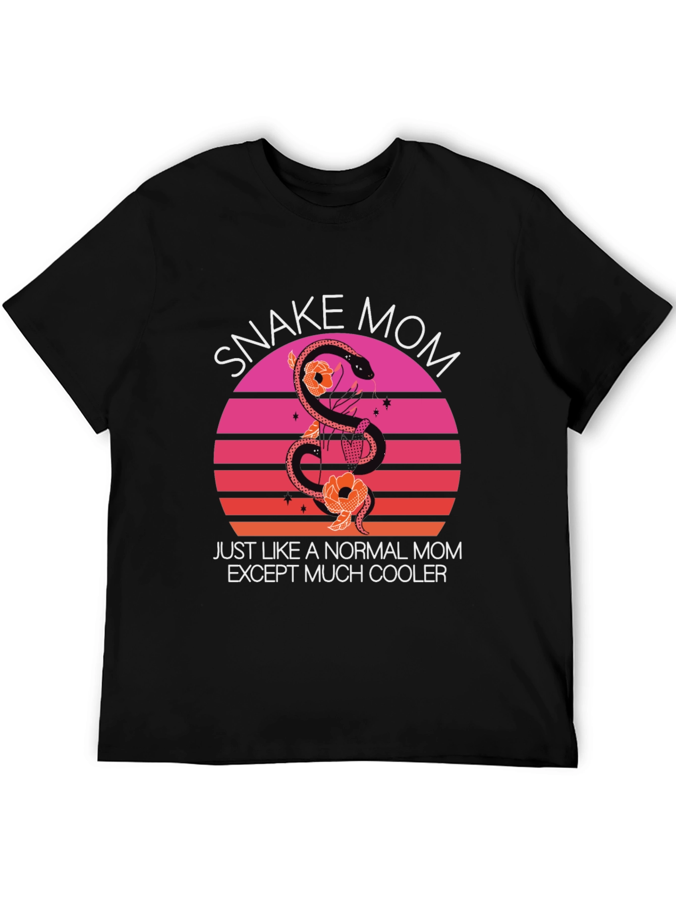 Snake Mom Graphic T-Shirt - Cool Mothers Day Tee